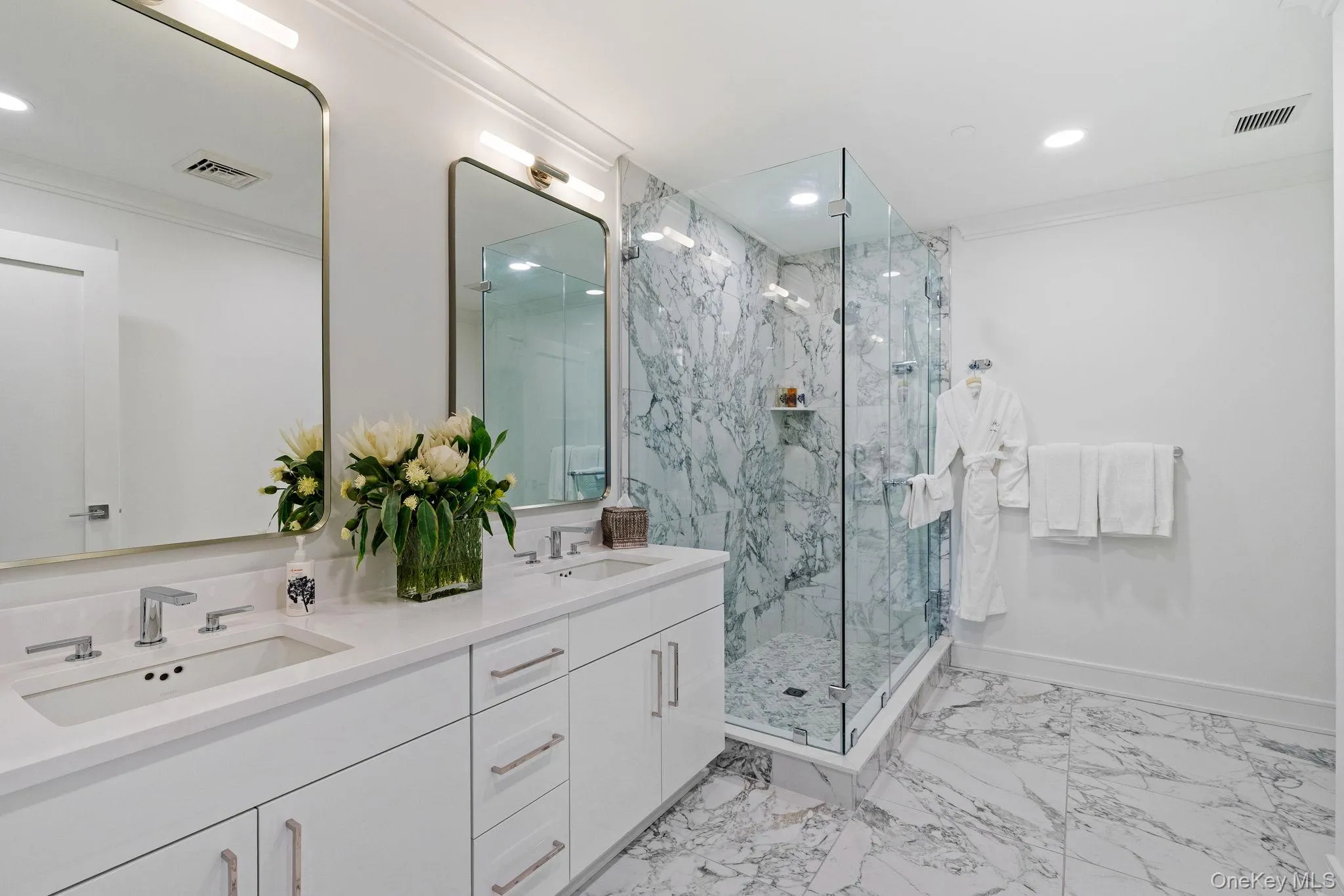 19 Washington Street, Saratoga Springs, NY, 1 Bedroom Bedrooms, 3 Rooms Rooms,1 BathroomBathrooms,Residential,For Rent,Washington,0,1059884 19 Washington Street, Saratoga Springs, NY, 1 Bedroom Bedrooms, 3 Rooms Rooms,1 BathroomBathrooms,Residential,For Rent,Washington,0,1059884