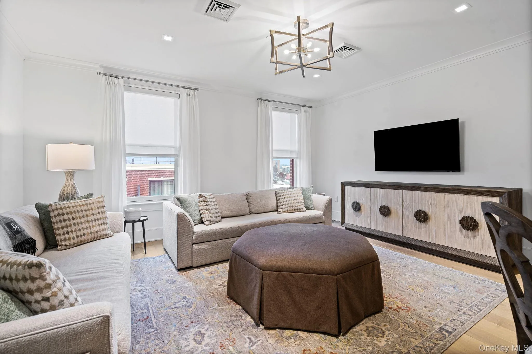 19 Washington Street, Saratoga Springs, NY, 1 Bedroom Bedrooms, 3 Rooms Rooms,1 BathroomBathrooms,Residential,For Rent,Washington,0,1059884 19 Washington Street, Saratoga Springs, NY, 1 Bedroom Bedrooms, 3 Rooms Rooms,1 BathroomBathrooms,Residential,For Rent,Washington,0,1059884