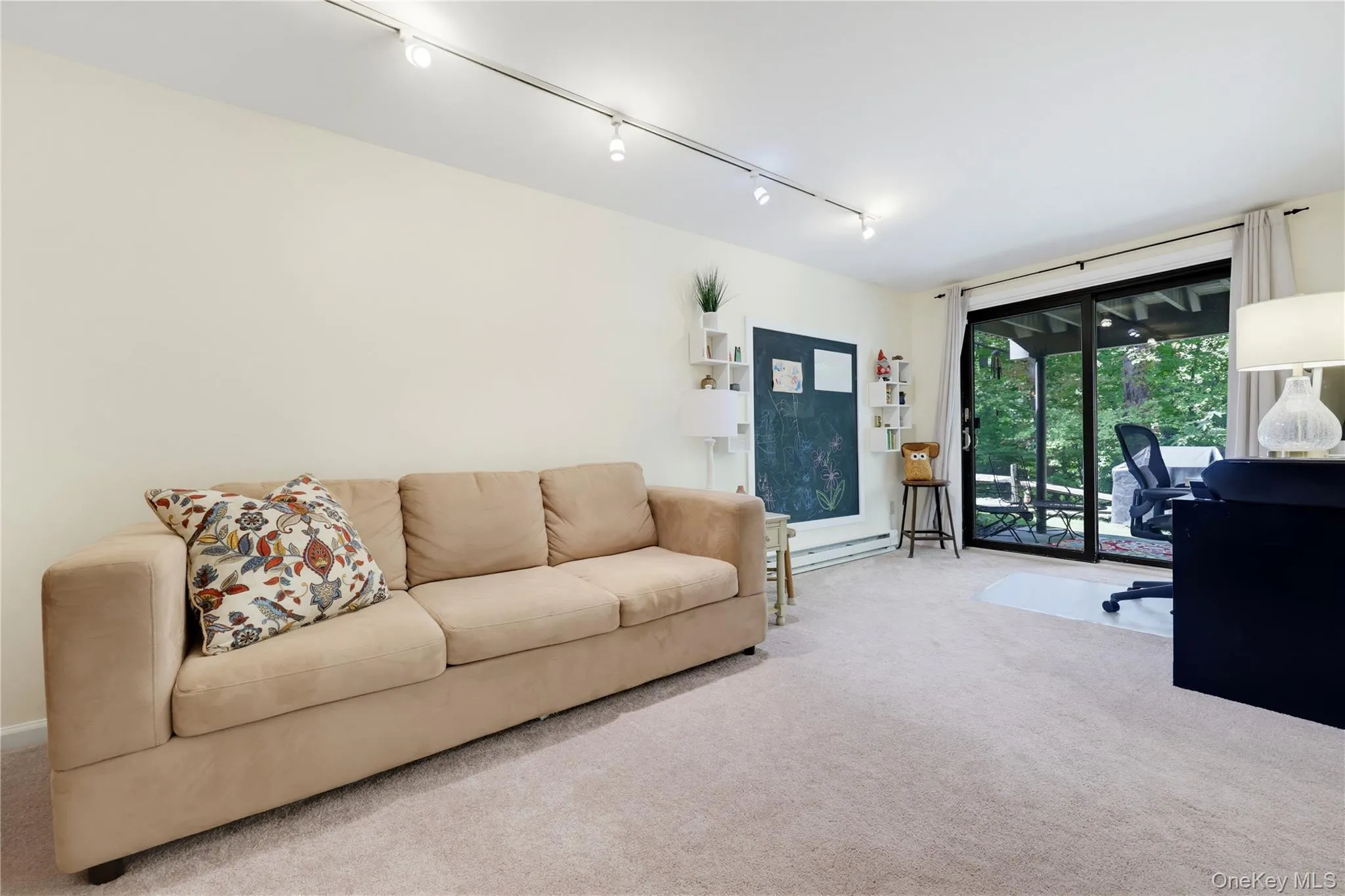 113 Woods Brooke Circle, Ossining, NY, 1 Bedroom Bedrooms, 7 Rooms Rooms,2 BathroomsBathrooms,Residential,For Rent,Woods Brooke,0,1059886 113 Woods Brooke Circle, Ossining, NY, 1 Bedroom Bedrooms, 7 Rooms Rooms,2 BathroomsBathrooms,Residential,For Rent,Woods Brooke,0,1059886