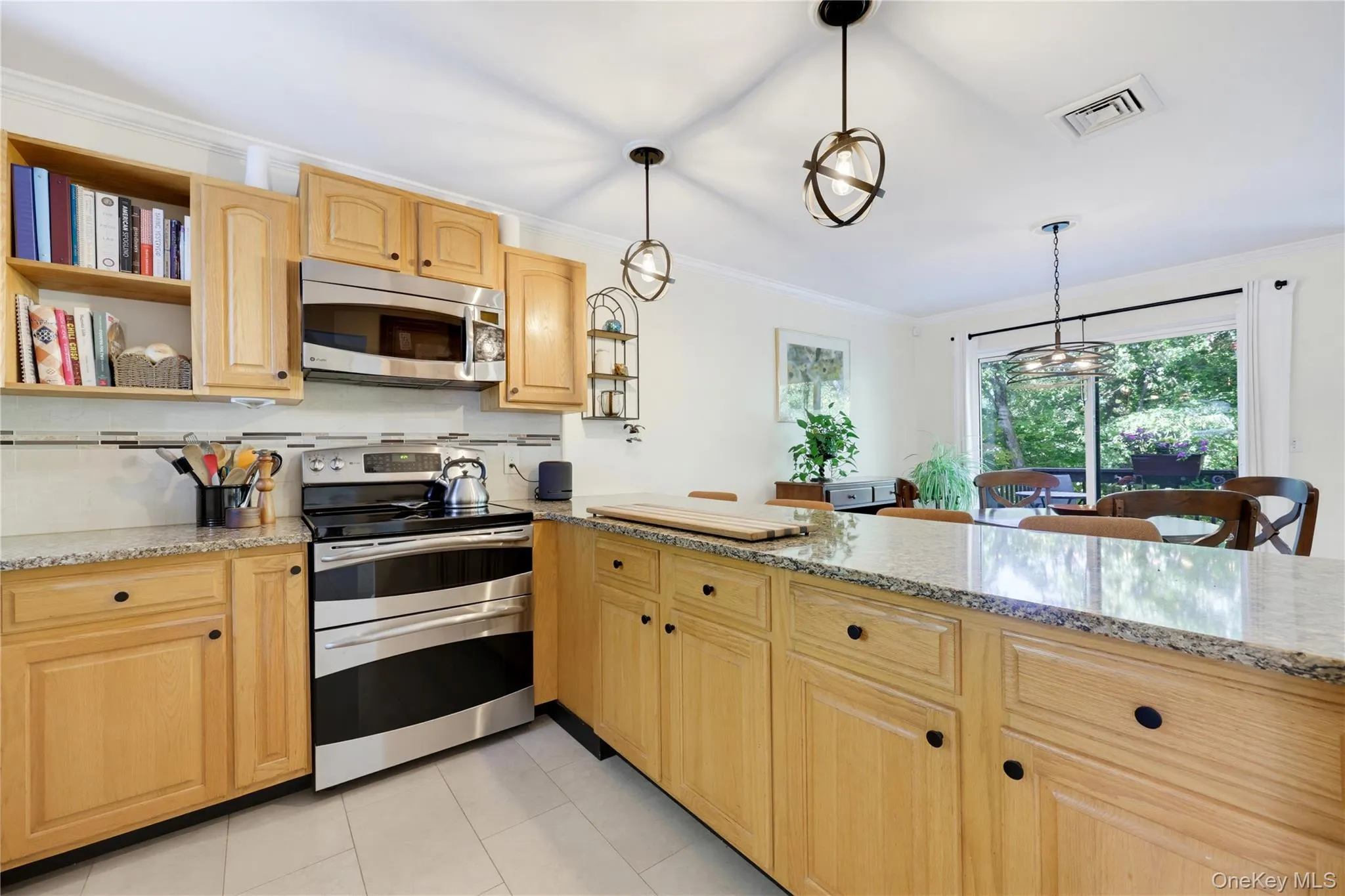 113 Woods Brooke Circle, Ossining, NY, 1 Bedroom Bedrooms, 7 Rooms Rooms,2 BathroomsBathrooms,Residential,For Rent,Woods Brooke,0,1059886 113 Woods Brooke Circle, Ossining, NY, 1 Bedroom Bedrooms, 7 Rooms Rooms,2 BathroomsBathrooms,Residential,For Rent,Woods Brooke,0,1059886