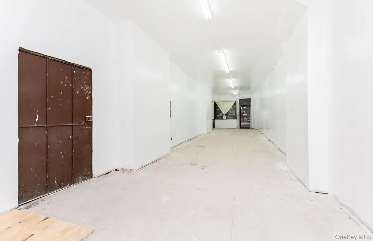 3800 White Plains Road, New York, NY, ,Commercial Lease,For Rent,White Plains,0,1059891 3800 White Plains Road, New York, NY, ,Commercial Lease,For Rent,White Plains,0,1059891