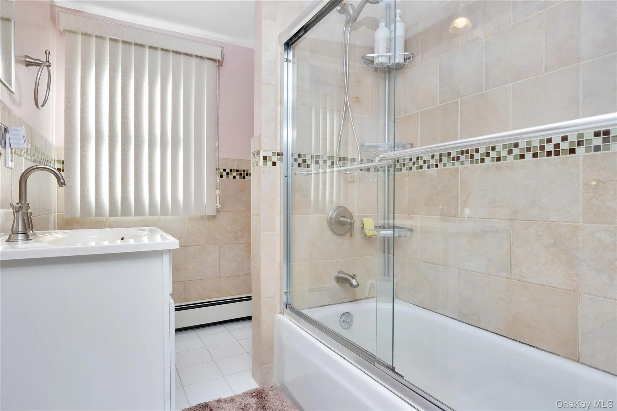 90 East 7th Street, Babylon, NY, 2 Bedroom Bedrooms, 4 Room Rooms,1 BathroomBathrooms,Residential Lease,For Rent,East 7th Street,0,1059892 90 East 7th Street, Babylon, NY, 2 Bedroom Bedrooms, 4 Room Rooms,1 BathroomBathrooms,Residential Lease,For Rent,East 7th Street,0,1059892