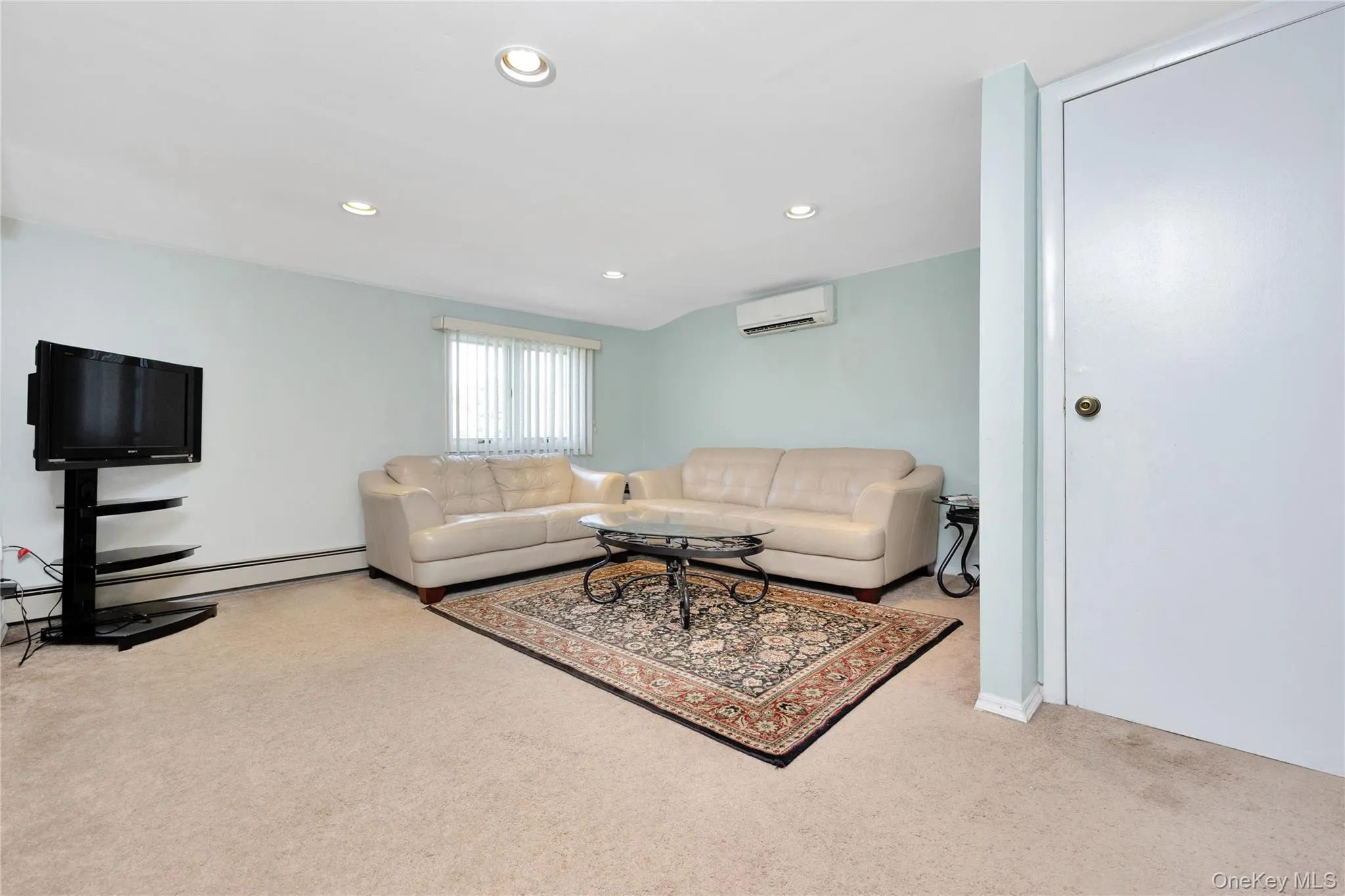 90 East 7th Street, Babylon, NY, 2 Bedroom Bedrooms, 4 Room Rooms,1 BathroomBathrooms,Residential Lease,For Rent,East 7th Street,0,1059892 90 East 7th Street, Babylon, NY, 2 Bedroom Bedrooms, 4 Room Rooms,1 BathroomBathrooms,Residential Lease,For Rent,East 7th Street,0,1059892