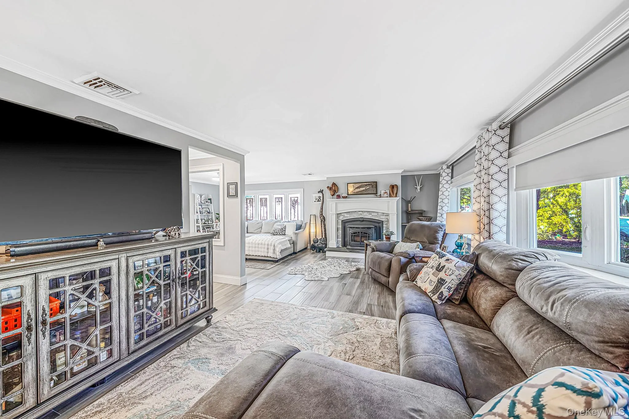 76 Corbin Avenue, Brookhaven, NY, 5 Bedrooms Bedrooms, 10 Rooms Rooms,3 BathroomsBathrooms,Residential,For Rent,Corbin,0,1059893 76 Corbin Avenue, Brookhaven, NY, 5 Bedrooms Bedrooms, 10 Rooms Rooms,3 BathroomsBathrooms,Residential,For Rent,Corbin,0,1059893