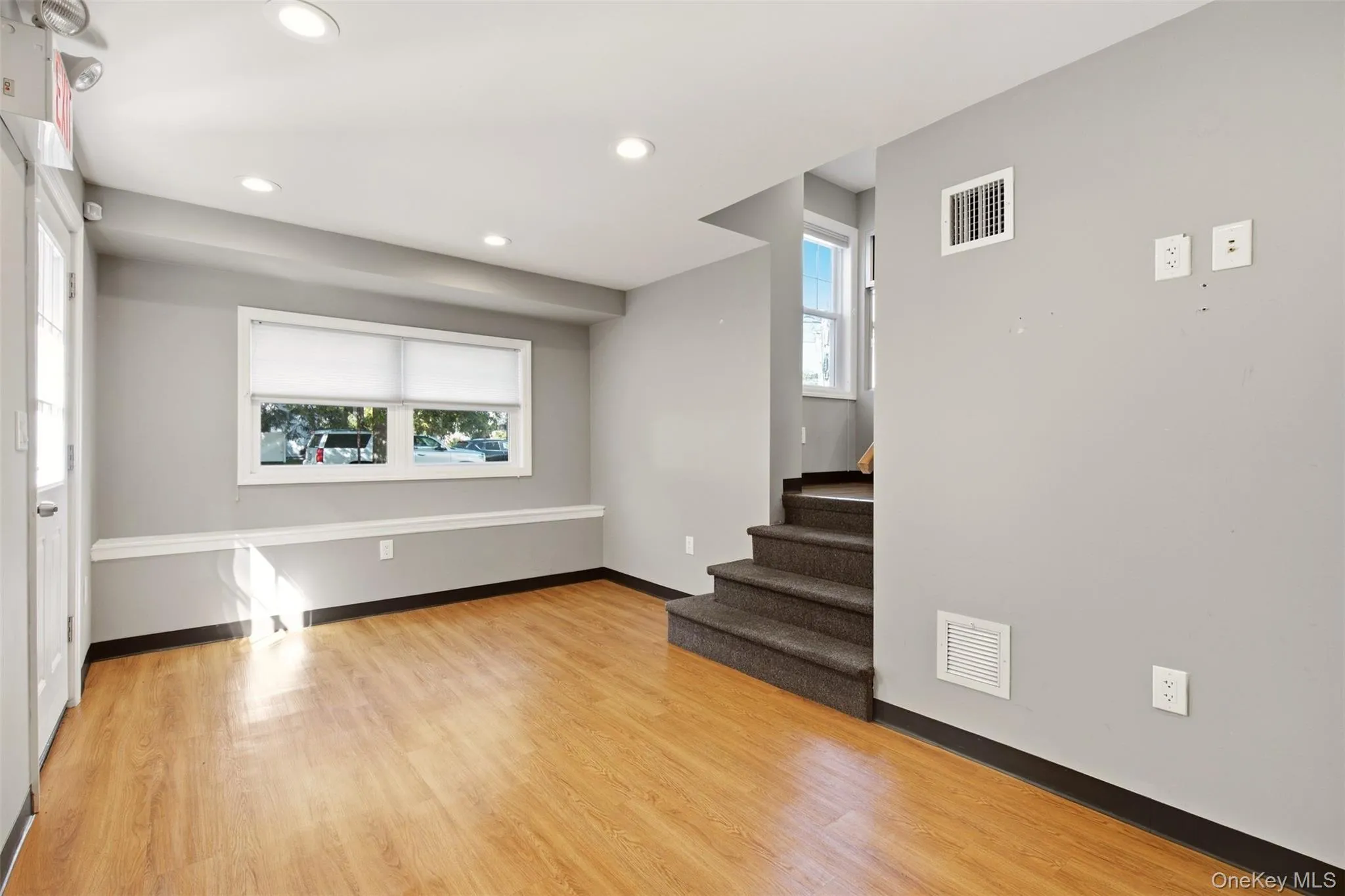 1st. Floor 1st. Floor