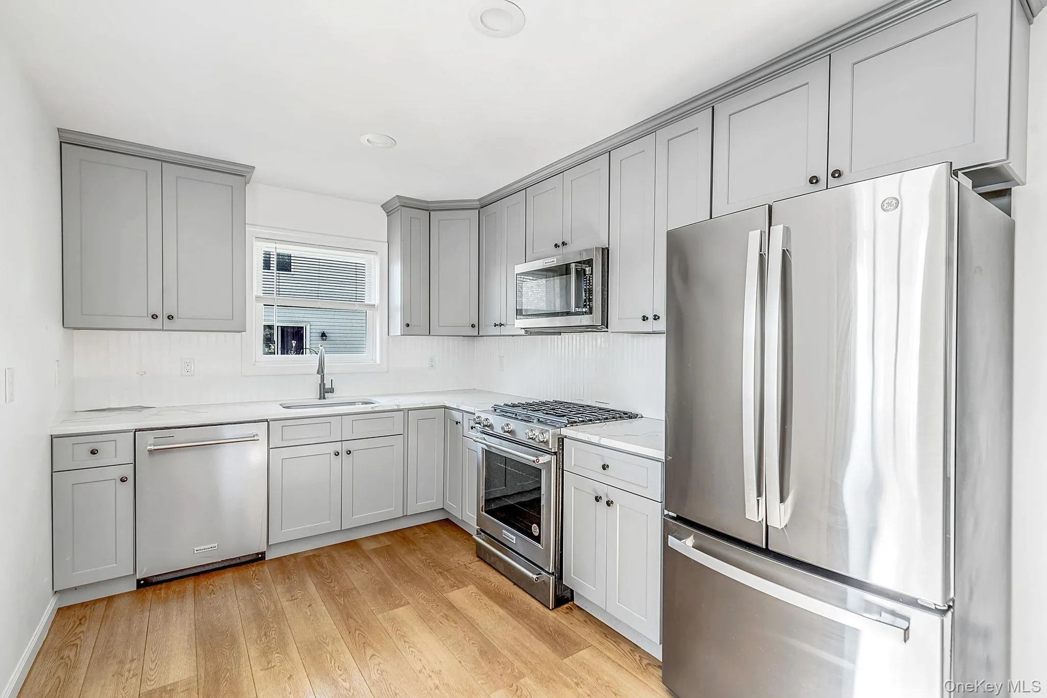 138 Central Avenue, Brookhaven, NY, 3 Bedrooms Bedrooms, 8 Rooms Rooms,2 BathroomsBathrooms,Residential,For Rent,Central,0,1059910 138 Central Avenue, Brookhaven, NY, 3 Bedrooms Bedrooms, 8 Rooms Rooms,2 BathroomsBathrooms,Residential,For Rent,Central,0,1059910