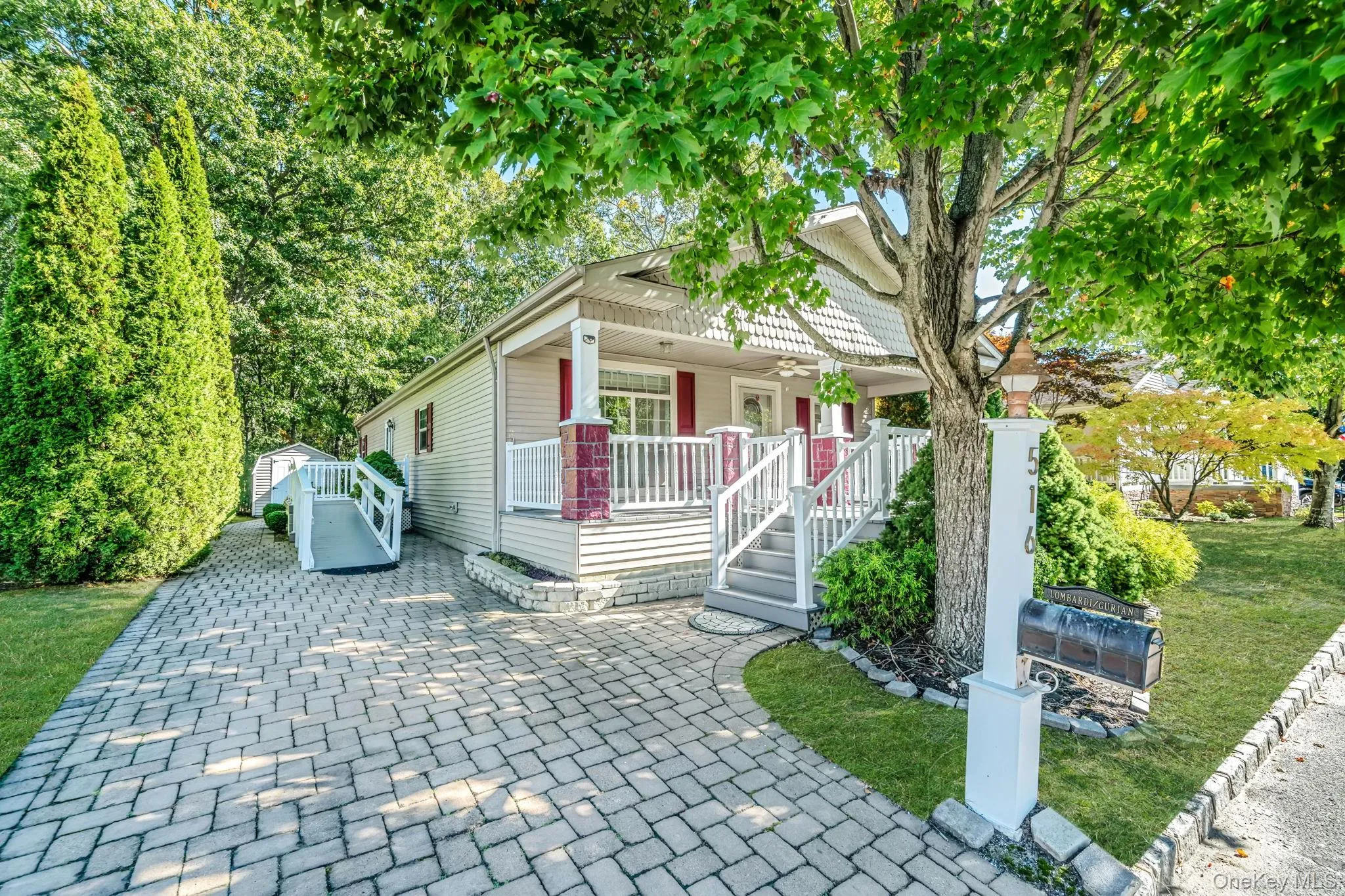 1661 Old Country Road, Riverhead, NY, 2 Bedrooms Bedrooms, 5 Rooms Rooms,2 BathroomsBathrooms,Residential,For Rent,Old Country,0,1059912 1661 Old Country Road, Riverhead, NY, 2 Bedrooms Bedrooms, 5 Rooms Rooms,2 BathroomsBathrooms,Residential,For Rent,Old Country,0,1059912