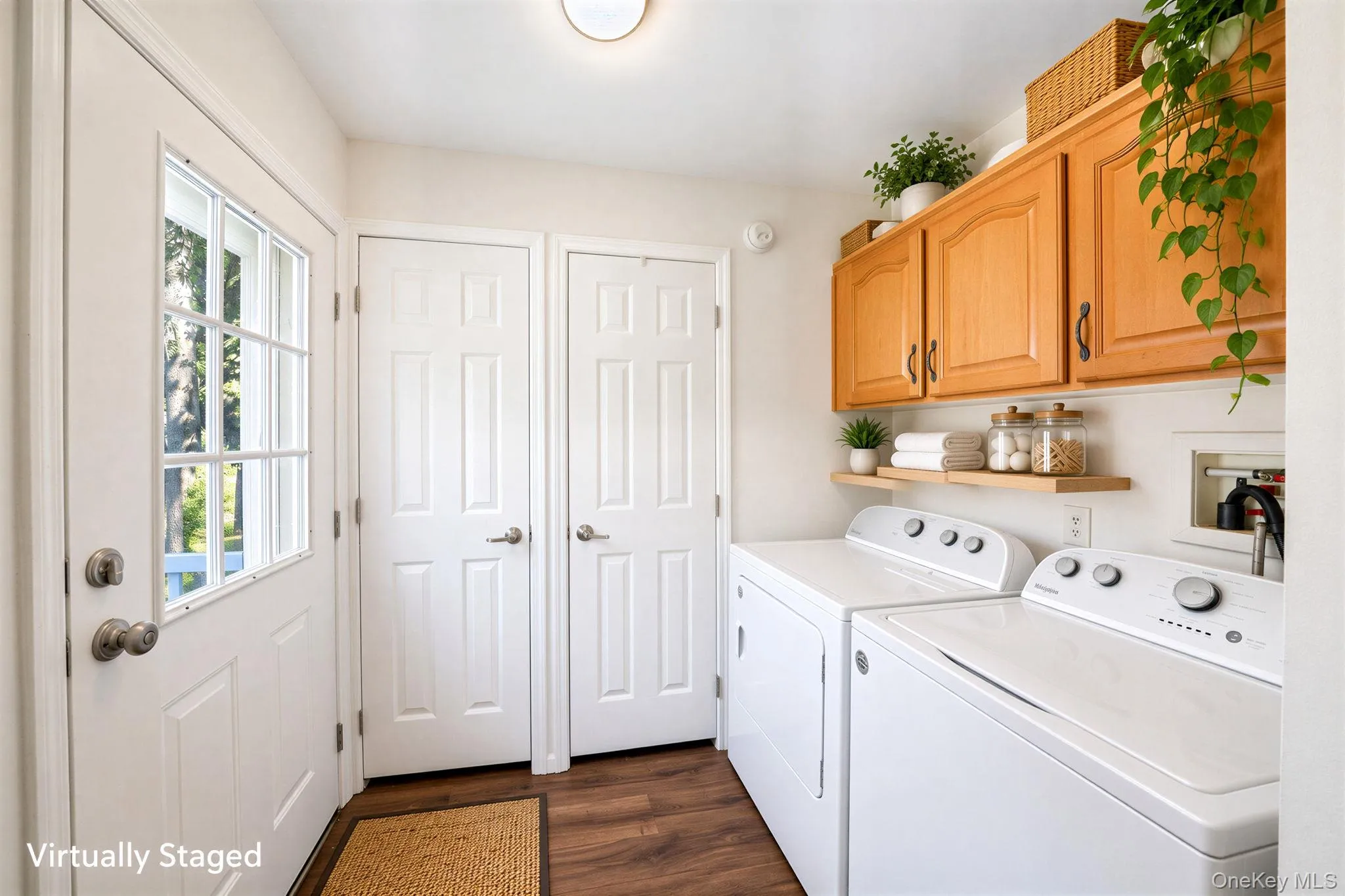 1661 Old Country Road, Riverhead, NY, 2 Bedrooms Bedrooms, 5 Rooms Rooms,2 BathroomsBathrooms,Residential,For Rent,Old Country,0,1059912 1661 Old Country Road, Riverhead, NY, 2 Bedrooms Bedrooms, 5 Rooms Rooms,2 BathroomsBathrooms,Residential,For Rent,Old Country,0,1059912
