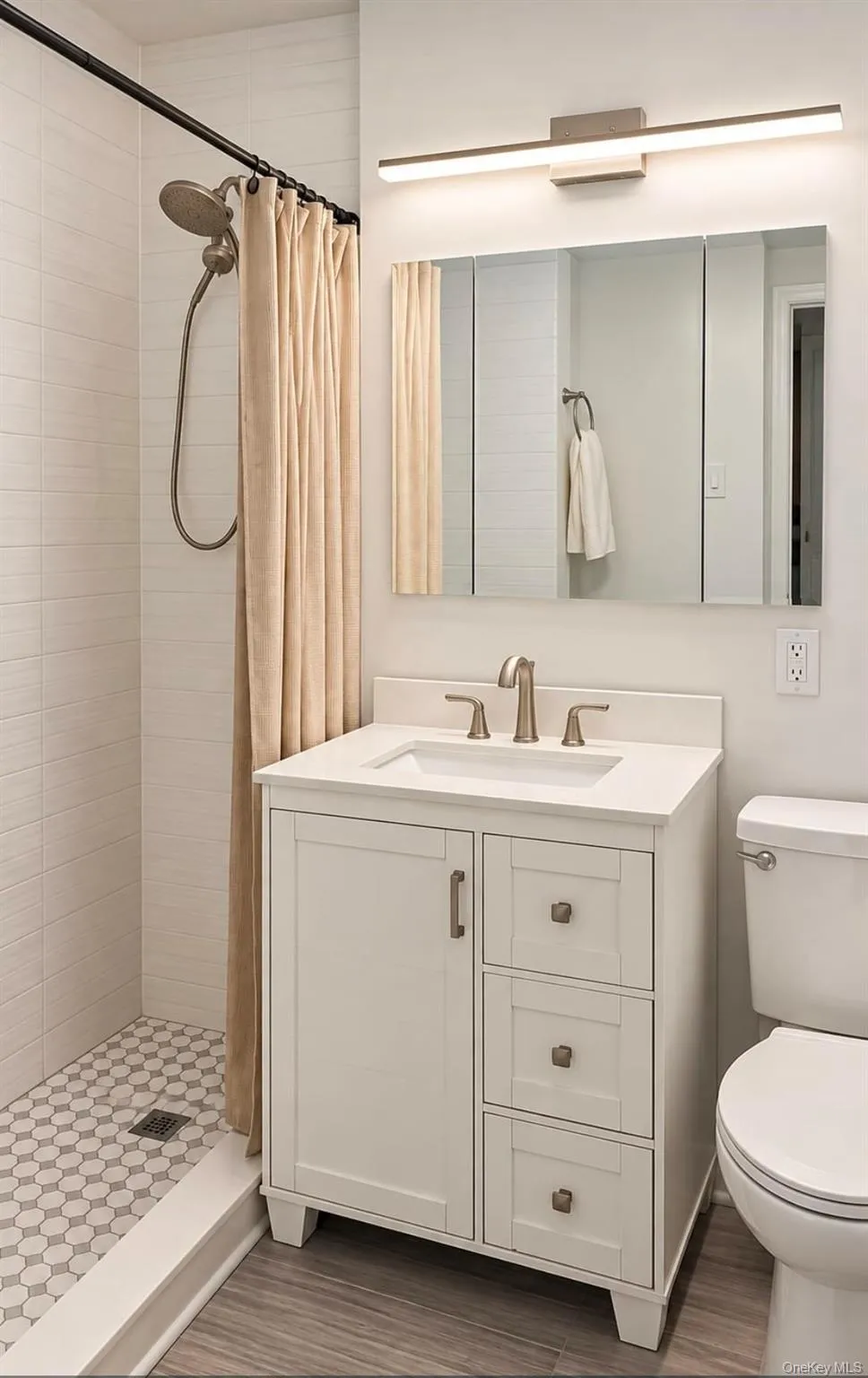 601 chestnut, Hempstead, NY, 1 Bedroom Bedrooms, 4 Room Rooms,1 BathroomBathrooms,Residential Lease,For Rent,chestnut,0,1059918 601 chestnut, Hempstead, NY, 1 Bedroom Bedrooms, 4 Room Rooms,1 BathroomBathrooms,Residential Lease,For Rent,chestnut,0,1059918
