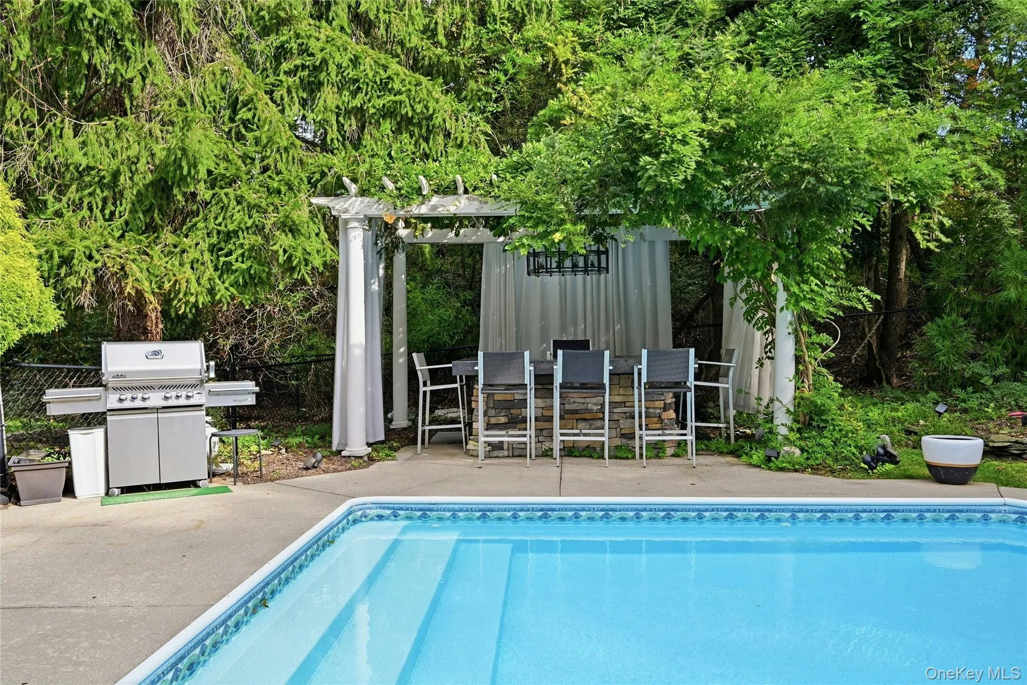 52 Meadow Road, Brookhaven, NY, 4 Bedrooms Bedrooms, 8 Rooms Rooms,3 BathroomsBathrooms,Residential,For Rent,Meadow,0,1059926 52 Meadow Road, Brookhaven, NY, 4 Bedrooms Bedrooms, 8 Rooms Rooms,3 BathroomsBathrooms,Residential,For Rent,Meadow,0,1059926