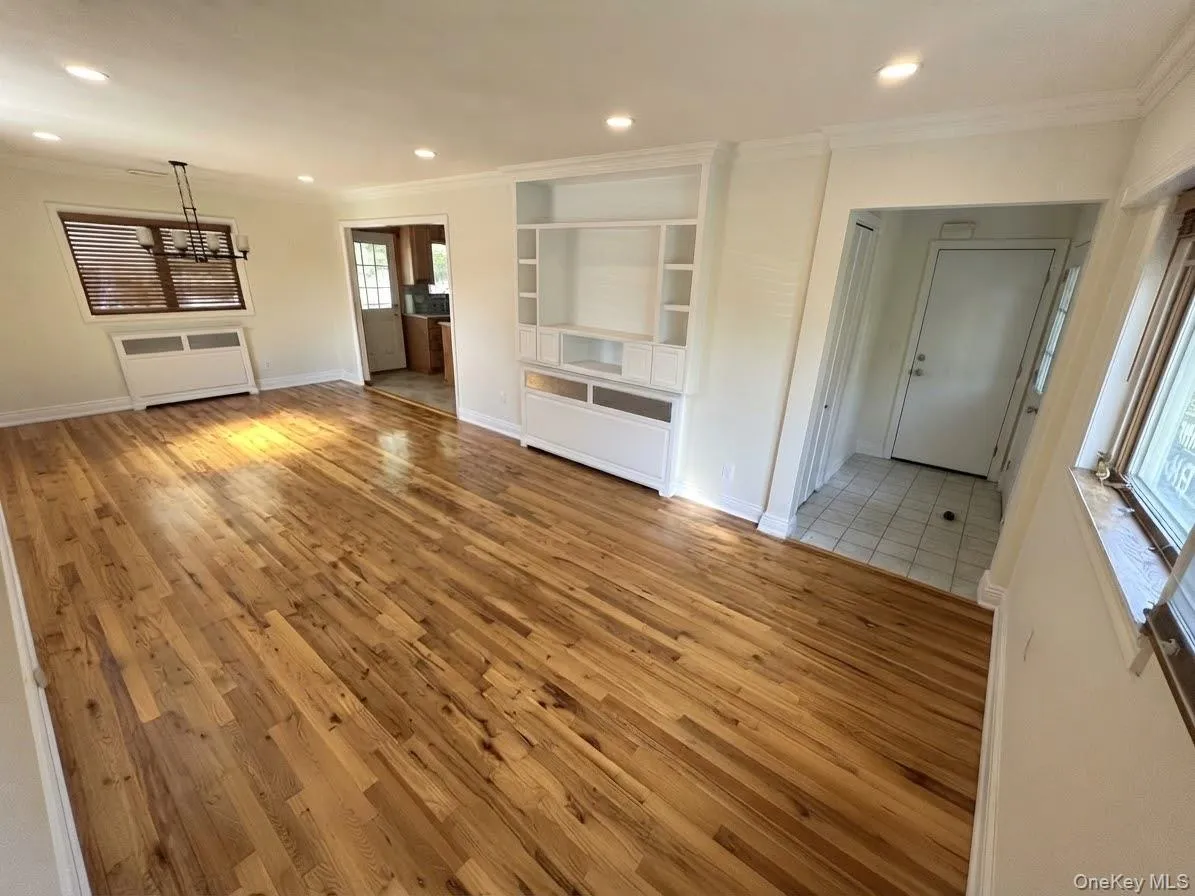 648 Dogwood Avenue, Hempstead, NY, 4 Bedroom Bedrooms, 9 Room Rooms,2 BathroomBathrooms,Residential Lease,For Rent,Dogwood,0,1059927 648 Dogwood Avenue, Hempstead, NY, 4 Bedroom Bedrooms, 9 Room Rooms,2 BathroomBathrooms,Residential Lease,For Rent,Dogwood,0,1059927