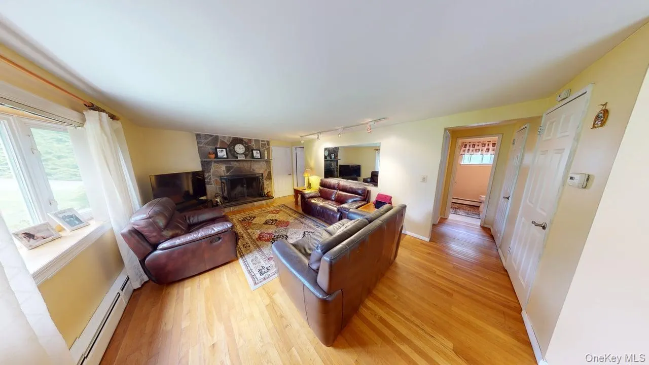 3482 Alta Street, Yorktown, NY, 3 Bedrooms Bedrooms, 8 Rooms Rooms,1 BathroomBathrooms,Residential,For Rent,Alta,0,1059934 3482 Alta Street, Yorktown, NY, 3 Bedrooms Bedrooms, 8 Rooms Rooms,1 BathroomBathrooms,Residential,For Rent,Alta,0,1059934