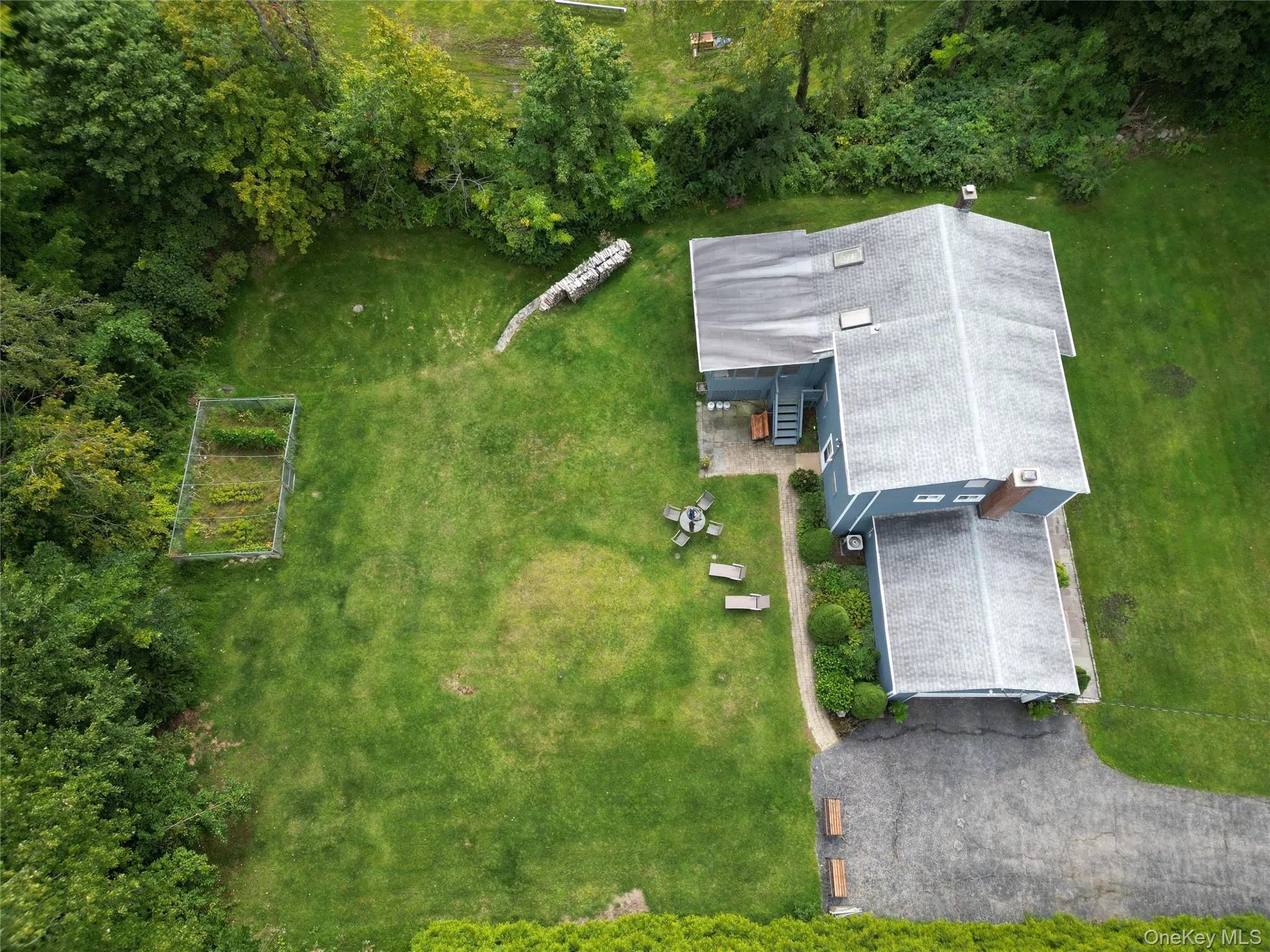 Large flat yard. Large flat yard.