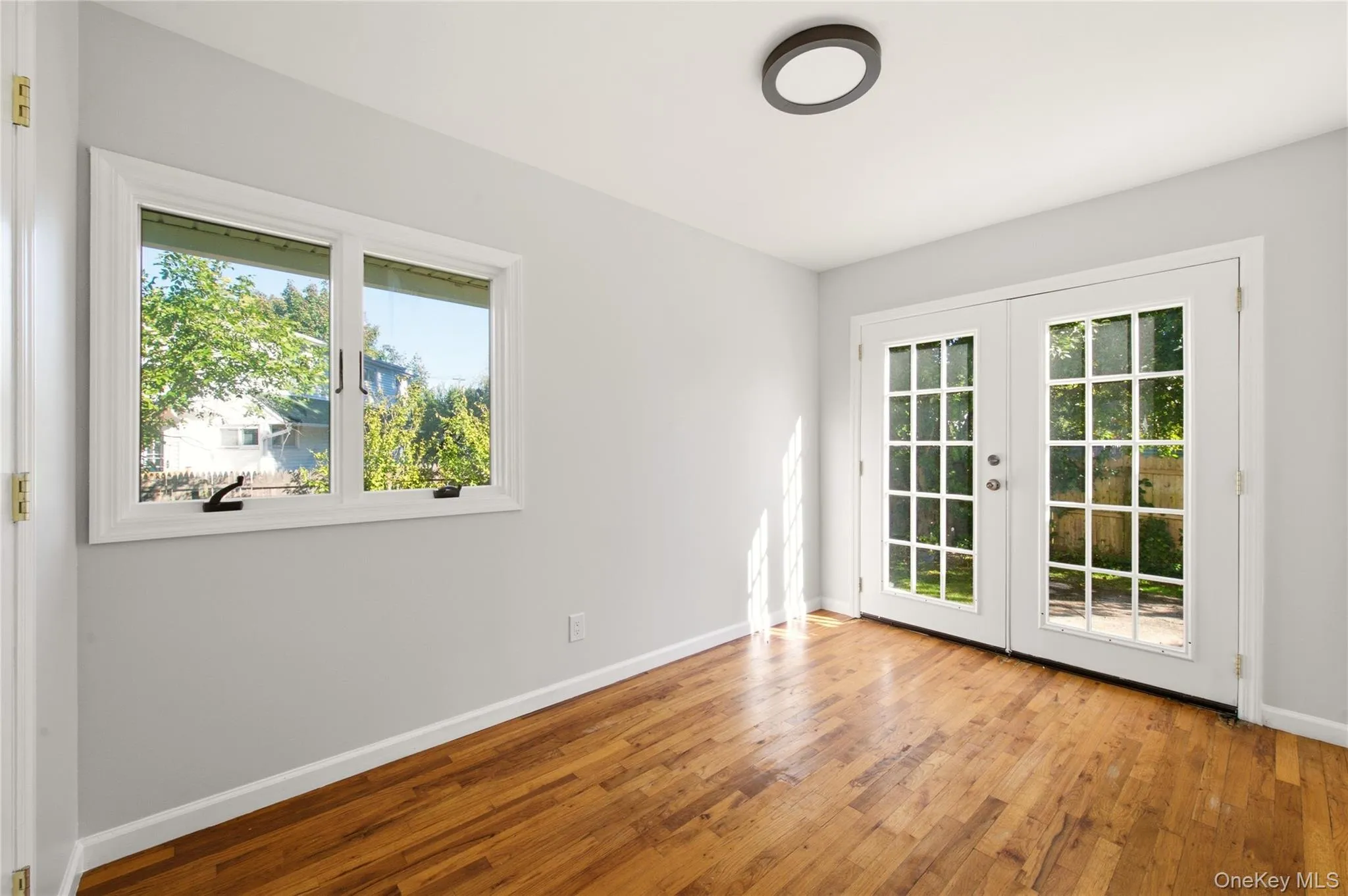 4 Elmont Lane, Huntington, NY, 4 Bedrooms Bedrooms, 6 Rooms Rooms,3 BathroomsBathrooms,Residential,For Rent,Elmont,0,1059942 4 Elmont Lane, Huntington, NY, 4 Bedrooms Bedrooms, 6 Rooms Rooms,3 BathroomsBathrooms,Residential,For Rent,Elmont,0,1059942