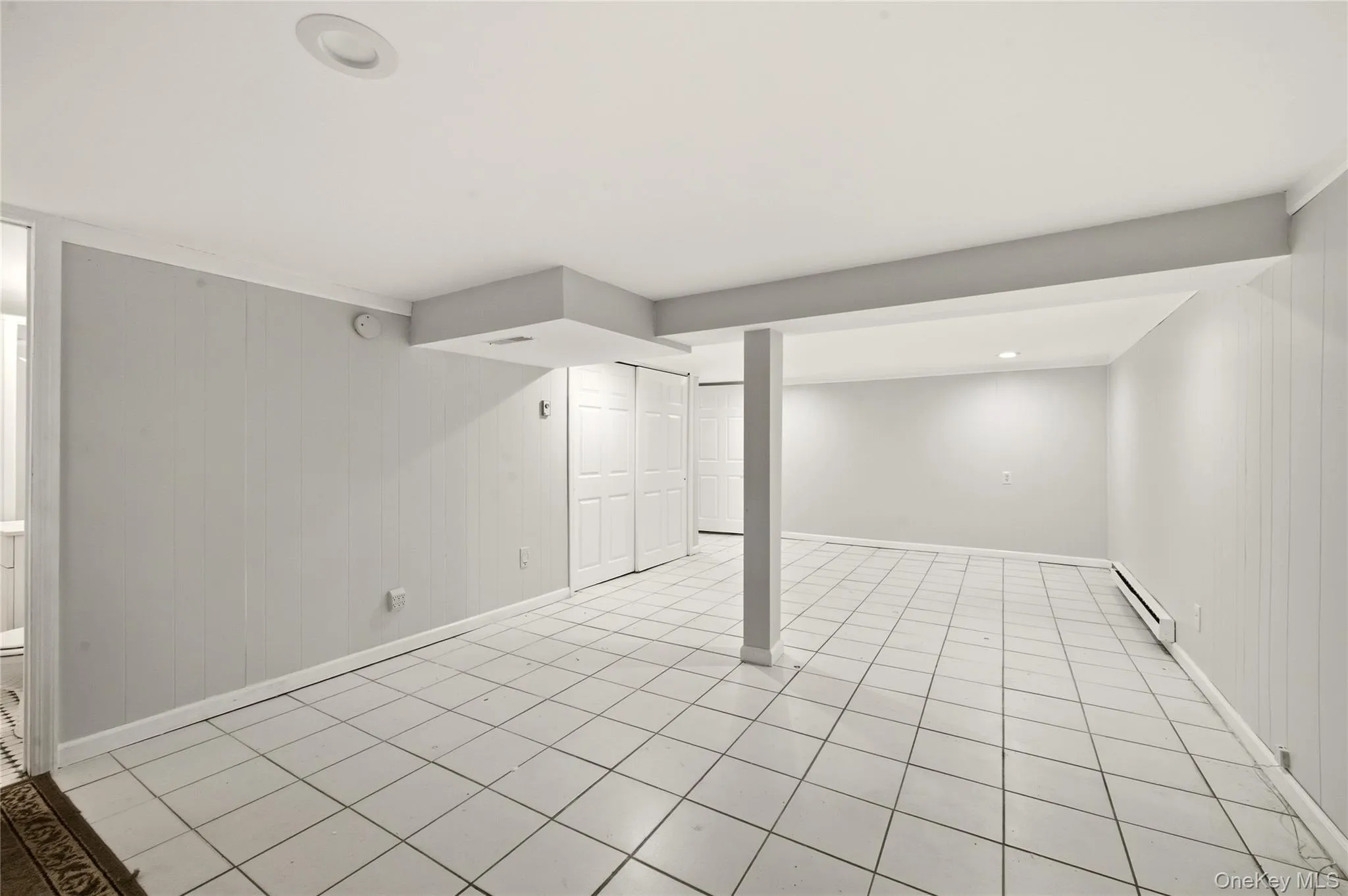 4 Elmont Lane, Huntington, NY, 4 Bedrooms Bedrooms, 6 Rooms Rooms,3 BathroomsBathrooms,Residential,For Rent,Elmont,0,1059942 4 Elmont Lane, Huntington, NY, 4 Bedrooms Bedrooms, 6 Rooms Rooms,3 BathroomsBathrooms,Residential,For Rent,Elmont,0,1059942