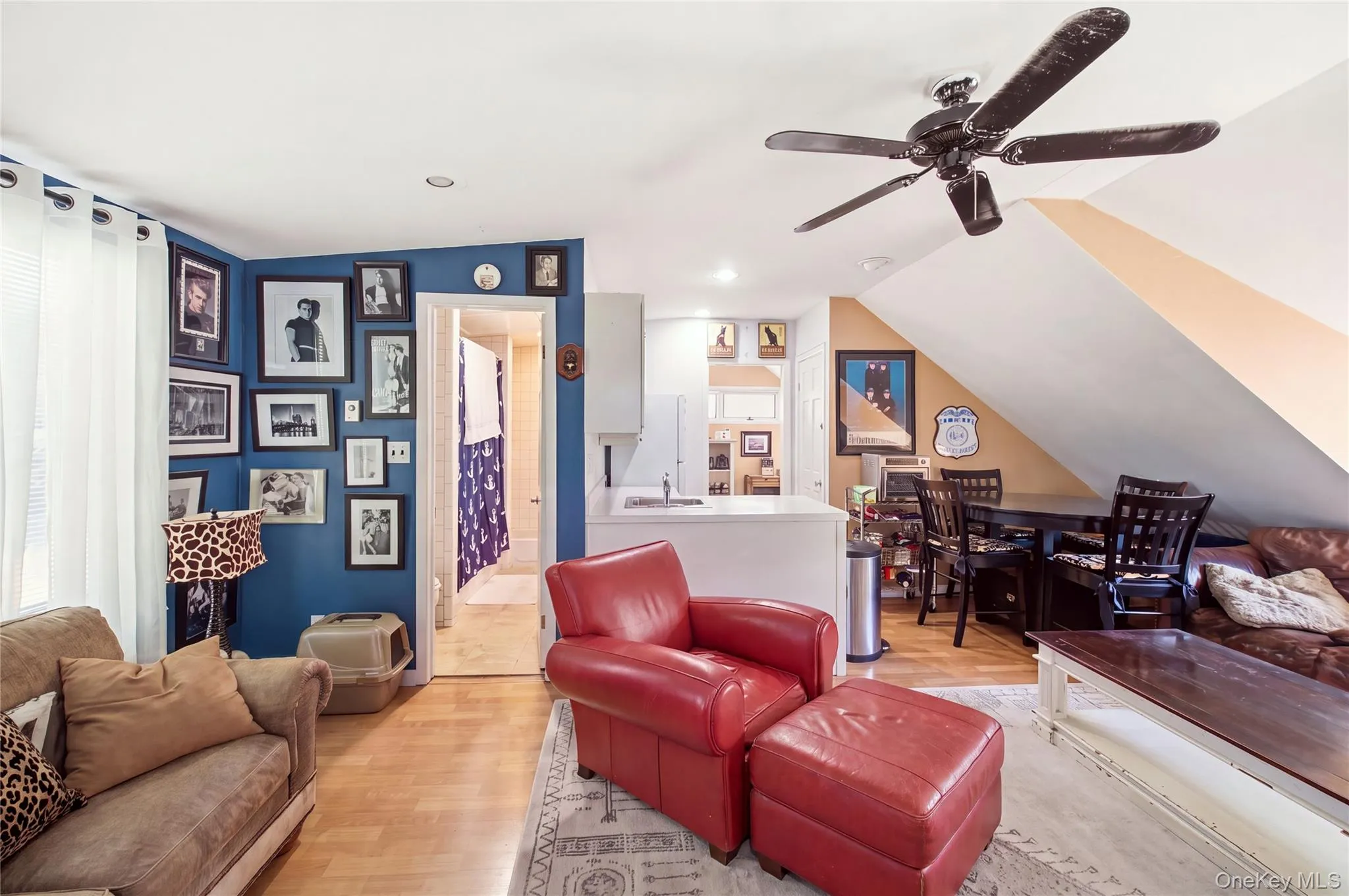 4 Elmont Lane, Huntington, NY, 4 Bedrooms Bedrooms, 6 Rooms Rooms,3 BathroomsBathrooms,Residential,For Rent,Elmont,0,1059942 4 Elmont Lane, Huntington, NY, 4 Bedrooms Bedrooms, 6 Rooms Rooms,3 BathroomsBathrooms,Residential,For Rent,Elmont,0,1059942