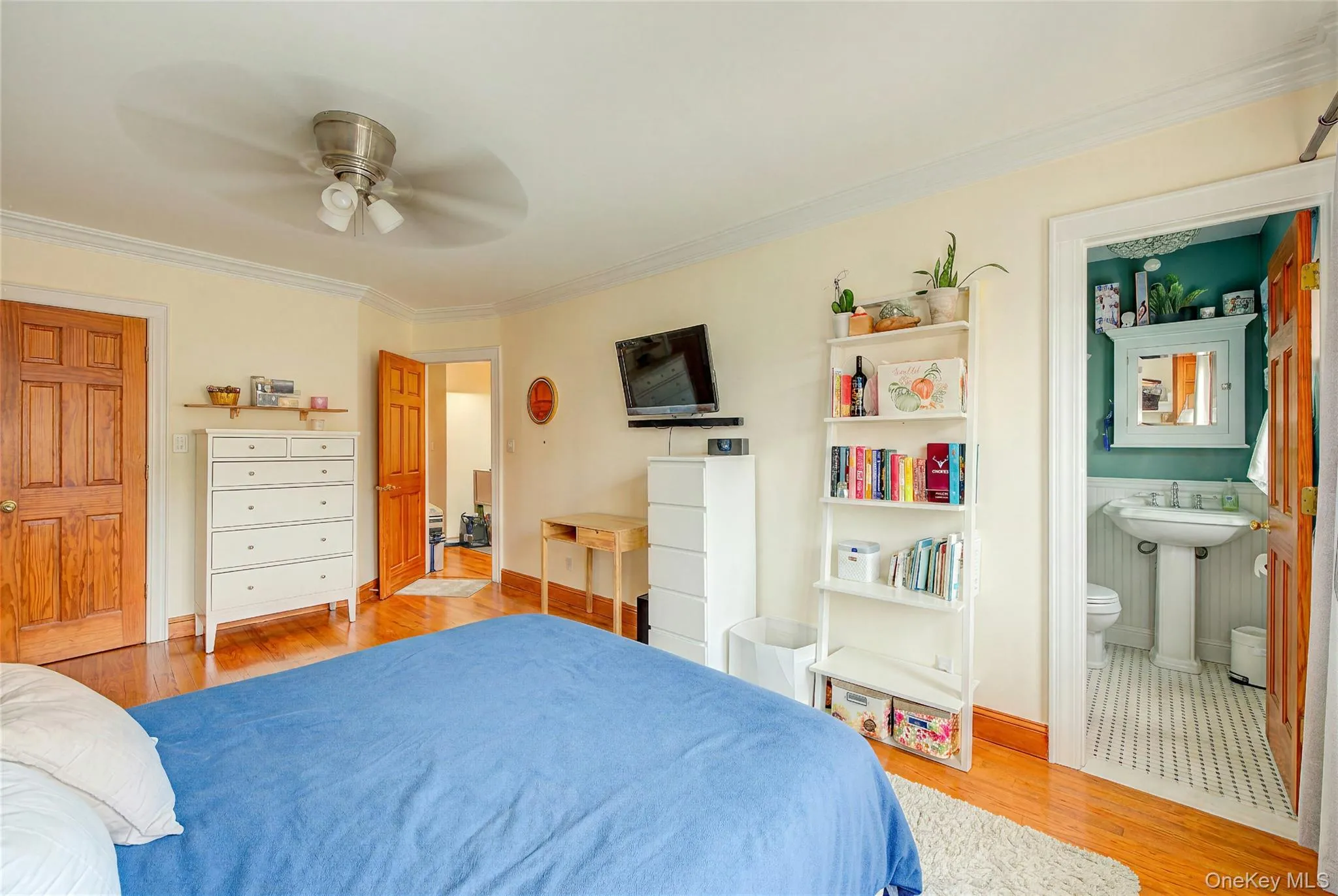 64-66 84th Place, New York, NY, 3 Bedrooms Bedrooms, 6 Rooms Rooms,3 BathroomsBathrooms,Residential,For Rent,84th,0,1059951 64-66 84th Place, New York, NY, 3 Bedrooms Bedrooms, 6 Rooms Rooms,3 BathroomsBathrooms,Residential,For Rent,84th,0,1059951