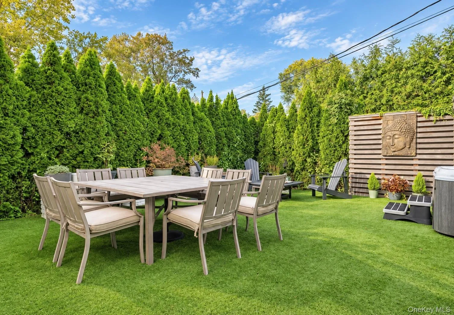 Enjoy al fresco dining in your very own villa Enjoy al fresco dining in your very own villa