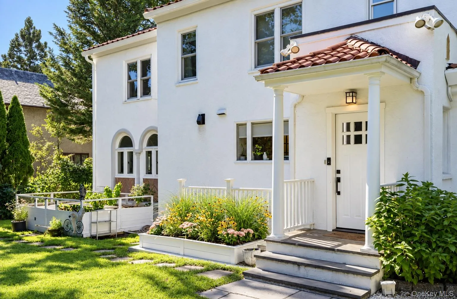 20 Shawnee Road, Scarsdale, NY, 4 Bedrooms Bedrooms, 10 Rooms Rooms,4 BathroomsBathrooms,Residential,For Rent,Shawnee,0,1059963 20 Shawnee Road, Scarsdale, NY, 4 Bedrooms Bedrooms, 10 Rooms Rooms,4 BathroomsBathrooms,Residential,For Rent,Shawnee,0,1059963