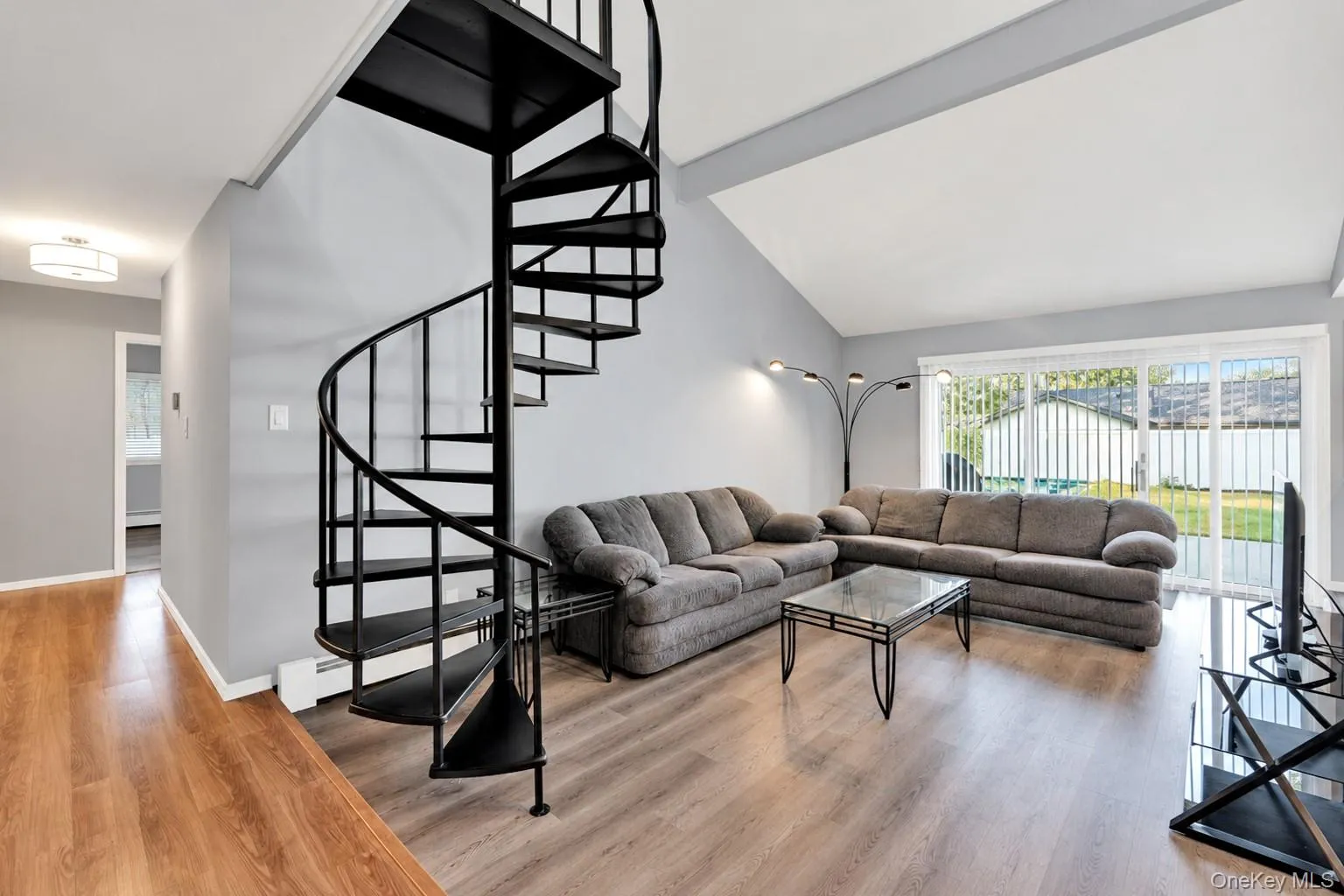 1012 Old Medford Avenue, Brookhaven, NY, 4 Bedrooms Bedrooms, 10 Rooms Rooms,2 BathroomsBathrooms,Residential,For Rent,Old Medford,0,1059967 1012 Old Medford Avenue, Brookhaven, NY, 4 Bedrooms Bedrooms, 10 Rooms Rooms,2 BathroomsBathrooms,Residential,For Rent,Old Medford,0,1059967