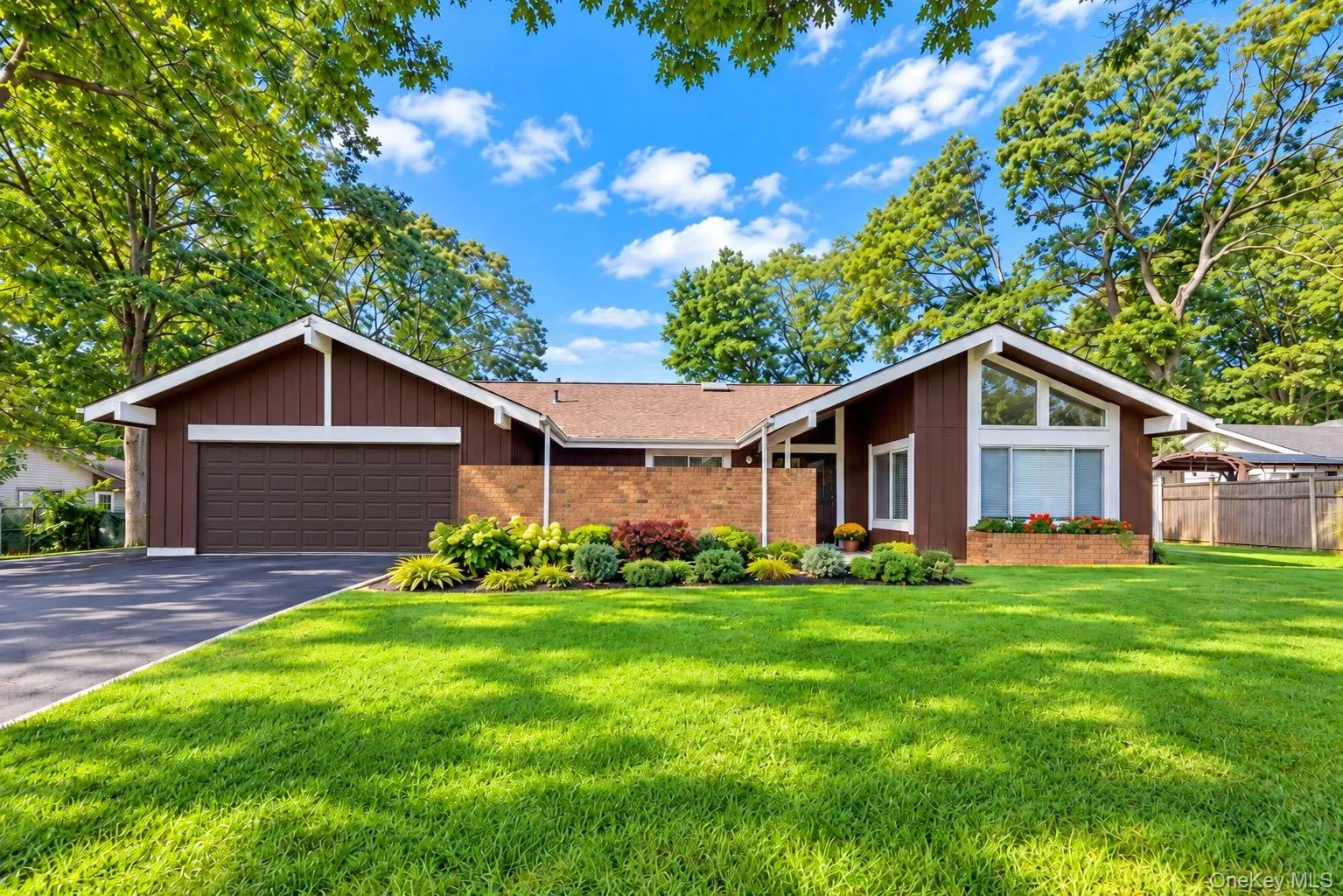 1012 Old Medford Avenue, Brookhaven, NY, 4 Bedrooms Bedrooms, 10 Rooms Rooms,2 BathroomsBathrooms,Residential,For Rent,Old Medford,0,1059967 1012 Old Medford Avenue, Brookhaven, NY, 4 Bedrooms Bedrooms, 10 Rooms Rooms,2 BathroomsBathrooms,Residential,For Rent,Old Medford,0,1059967