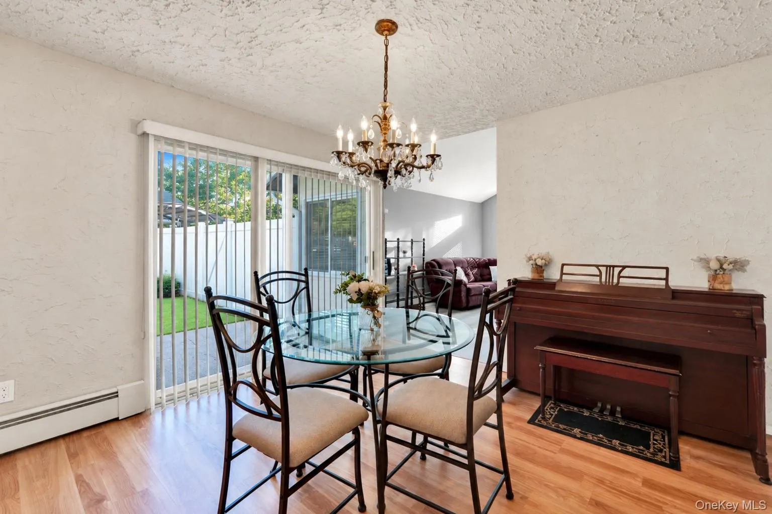 1012 Old Medford Avenue, Brookhaven, NY, 4 Bedrooms Bedrooms, 10 Rooms Rooms,2 BathroomsBathrooms,Residential,For Rent,Old Medford,0,1059967 1012 Old Medford Avenue, Brookhaven, NY, 4 Bedrooms Bedrooms, 10 Rooms Rooms,2 BathroomsBathrooms,Residential,For Rent,Old Medford,0,1059967
