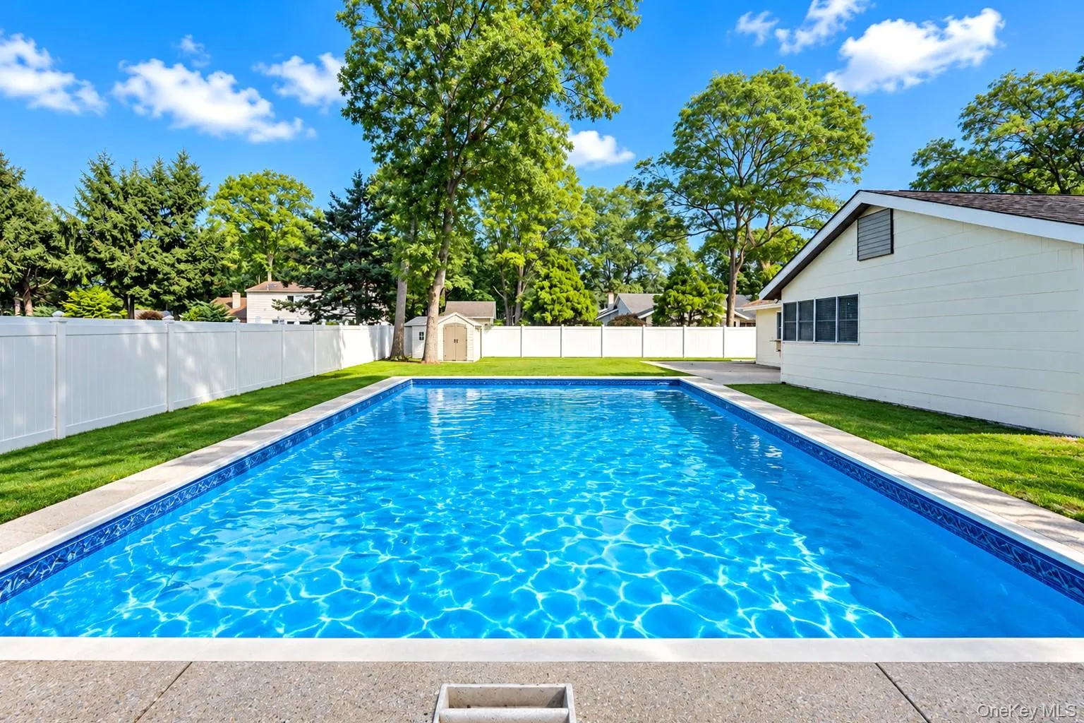 1012 Old Medford Avenue, Brookhaven, NY, 4 Bedrooms Bedrooms, 10 Rooms Rooms,2 BathroomsBathrooms,Residential,For Rent,Old Medford,0,1059967 1012 Old Medford Avenue, Brookhaven, NY, 4 Bedrooms Bedrooms, 10 Rooms Rooms,2 BathroomsBathrooms,Residential,For Rent,Old Medford,0,1059967