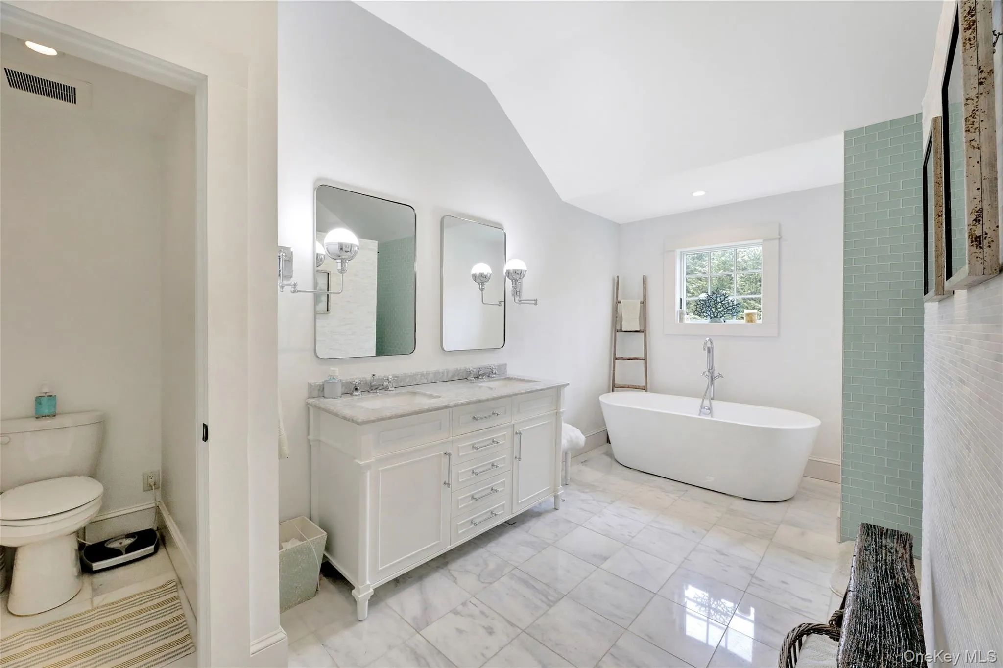 198 South Country Road, Southampton, NY, 4 Bedroom Bedrooms, 9 Room Rooms,4 BathroomBathrooms,Residential Lease,For Rent,South Country,0,1059981 198 South Country Road, Southampton, NY, 4 Bedroom Bedrooms, 9 Room Rooms,4 BathroomBathrooms,Residential Lease,For Rent,South Country,0,1059981