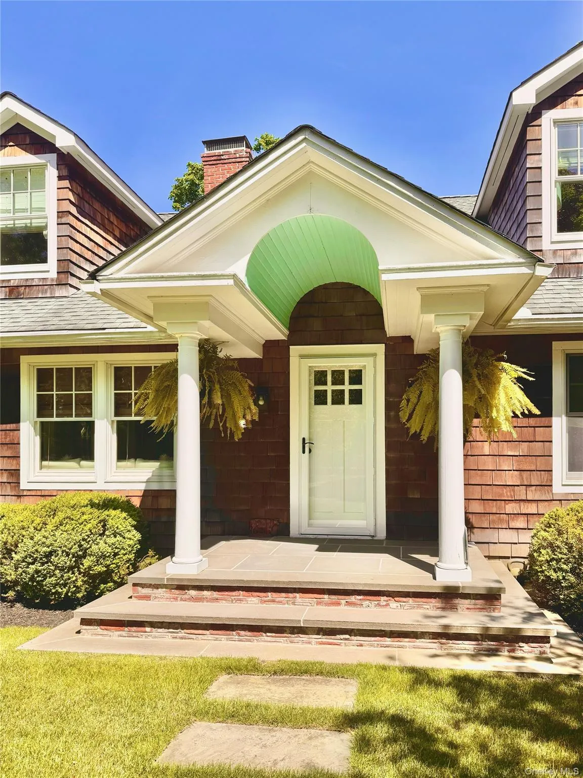 198 South Country Road, Southampton, NY, 4 Bedroom Bedrooms, 9 Room Rooms,4 BathroomBathrooms,Residential Lease,For Rent,South Country,0,1059981 198 South Country Road, Southampton, NY, 4 Bedroom Bedrooms, 9 Room Rooms,4 BathroomBathrooms,Residential Lease,For Rent,South Country,0,1059981