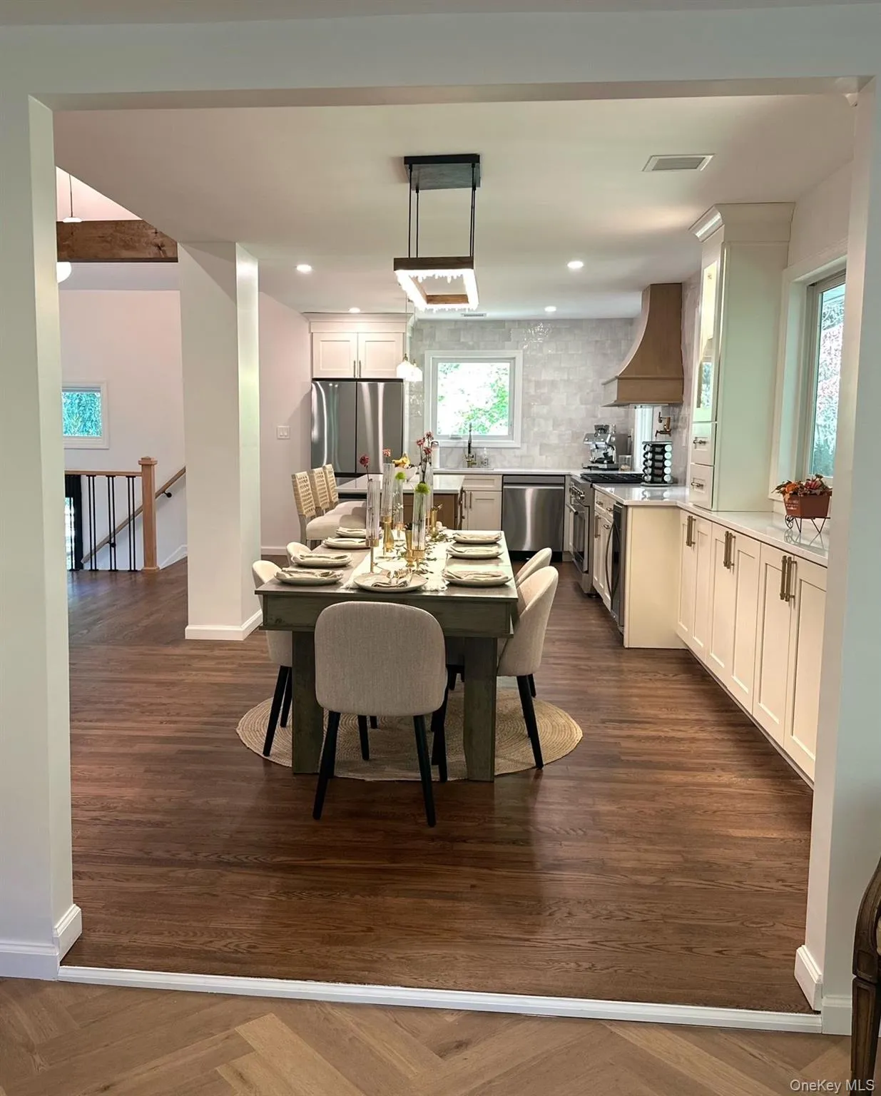10 Moonedge Road, Huntington, NY, 4 Bedrooms Bedrooms, 9 Rooms Rooms,3 BathroomsBathrooms,Residential,For Rent,Moonedge,0,1059986 10 Moonedge Road, Huntington, NY, 4 Bedrooms Bedrooms, 9 Rooms Rooms,3 BathroomsBathrooms,Residential,For Rent,Moonedge,0,1059986