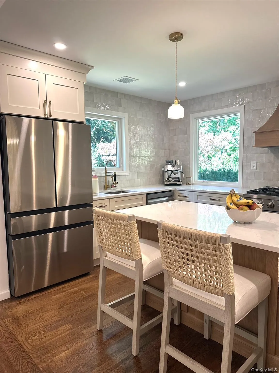 10 Moonedge Road, Huntington, NY, 4 Bedrooms Bedrooms, 9 Rooms Rooms,3 BathroomsBathrooms,Residential,For Rent,Moonedge,0,1059986 10 Moonedge Road, Huntington, NY, 4 Bedrooms Bedrooms, 9 Rooms Rooms,3 BathroomsBathrooms,Residential,For Rent,Moonedge,0,1059986