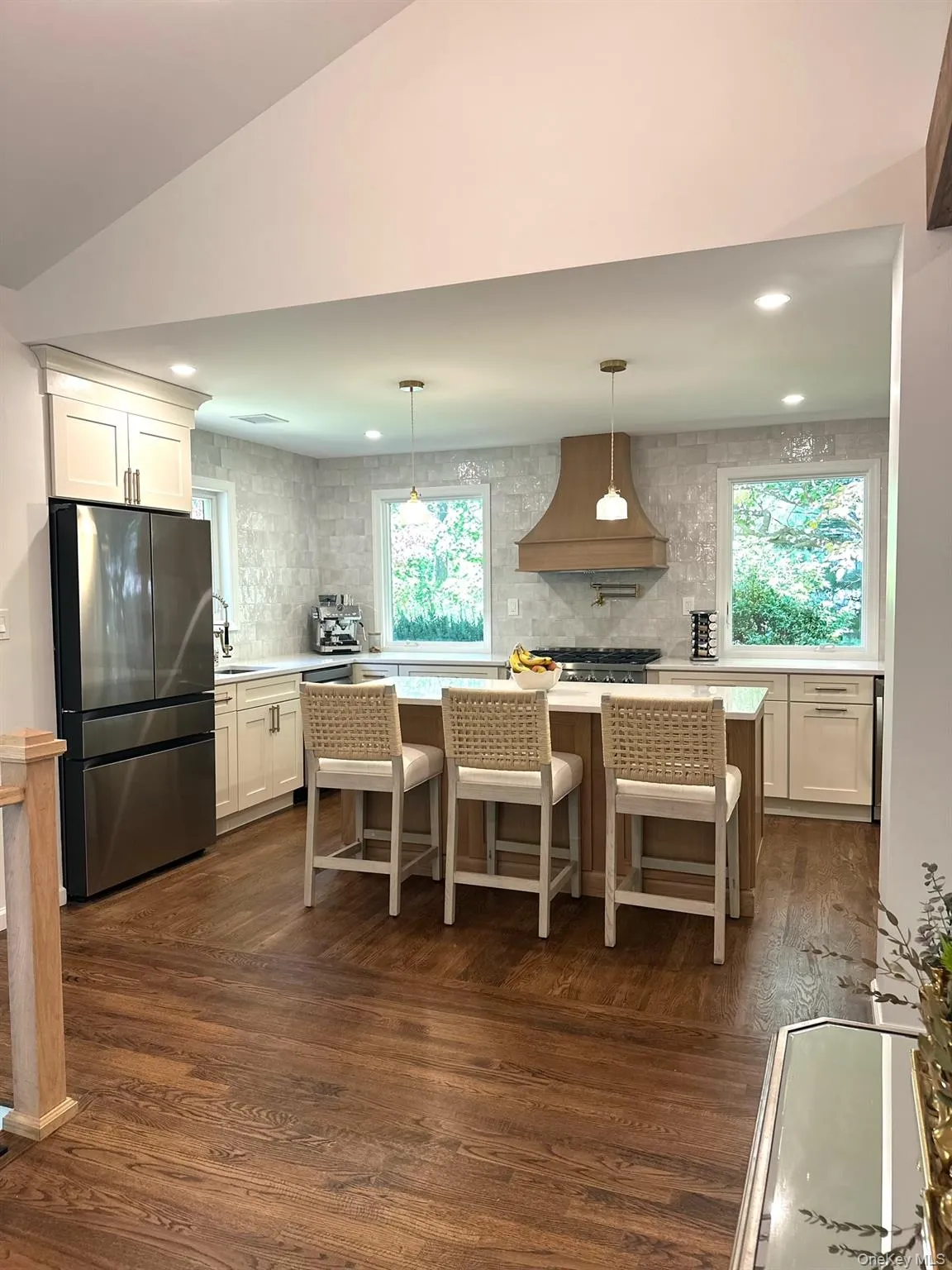 10 Moonedge Road, Huntington, NY, 4 Bedrooms Bedrooms, 9 Rooms Rooms,3 BathroomsBathrooms,Residential,For Rent,Moonedge,0,1059986 10 Moonedge Road, Huntington, NY, 4 Bedrooms Bedrooms, 9 Rooms Rooms,3 BathroomsBathrooms,Residential,For Rent,Moonedge,0,1059986