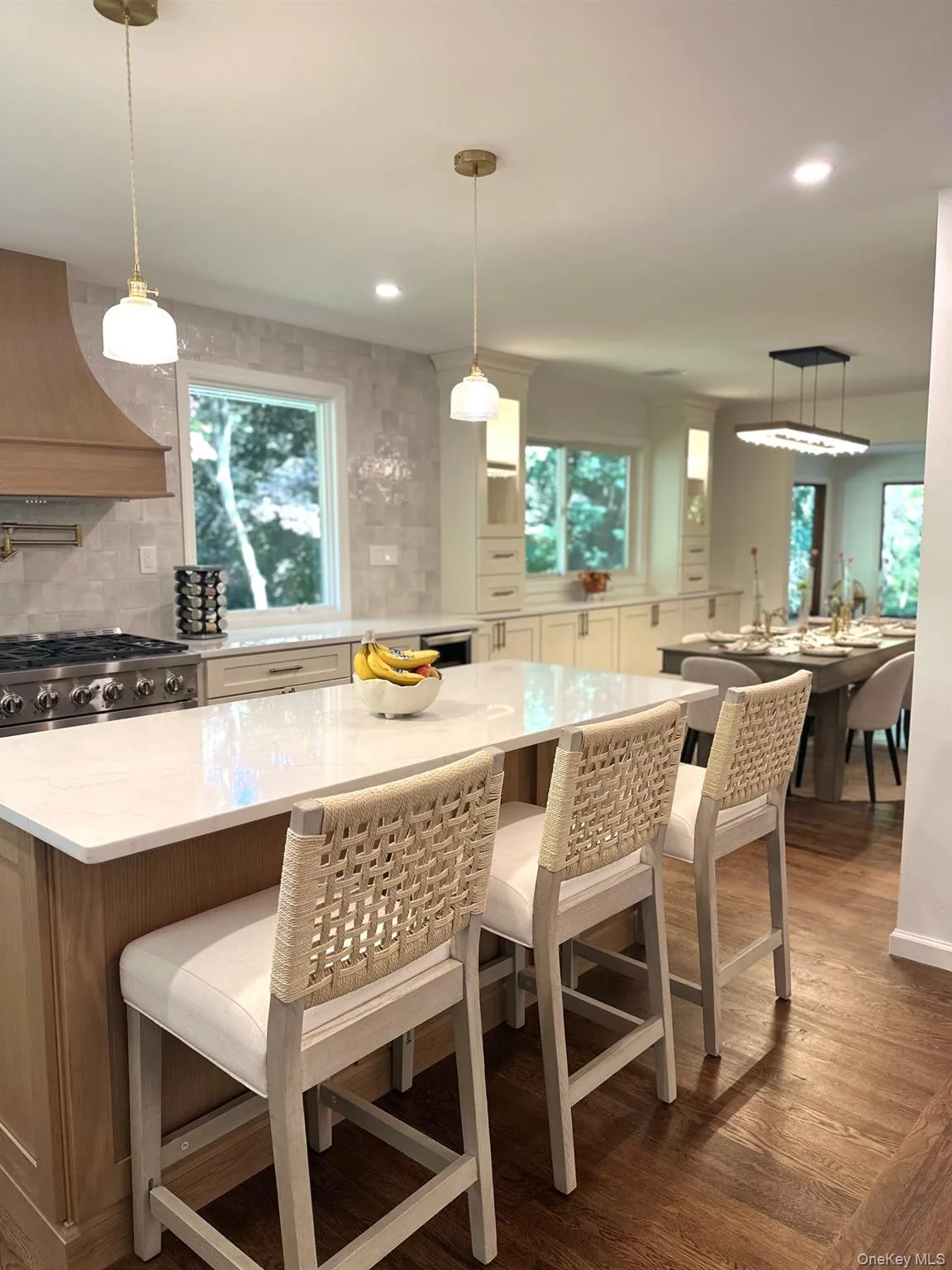 10 Moonedge Road, Huntington, NY, 4 Bedrooms Bedrooms, 9 Rooms Rooms,3 BathroomsBathrooms,Residential,For Rent,Moonedge,0,1059986 10 Moonedge Road, Huntington, NY, 4 Bedrooms Bedrooms, 9 Rooms Rooms,3 BathroomsBathrooms,Residential,For Rent,Moonedge,0,1059986