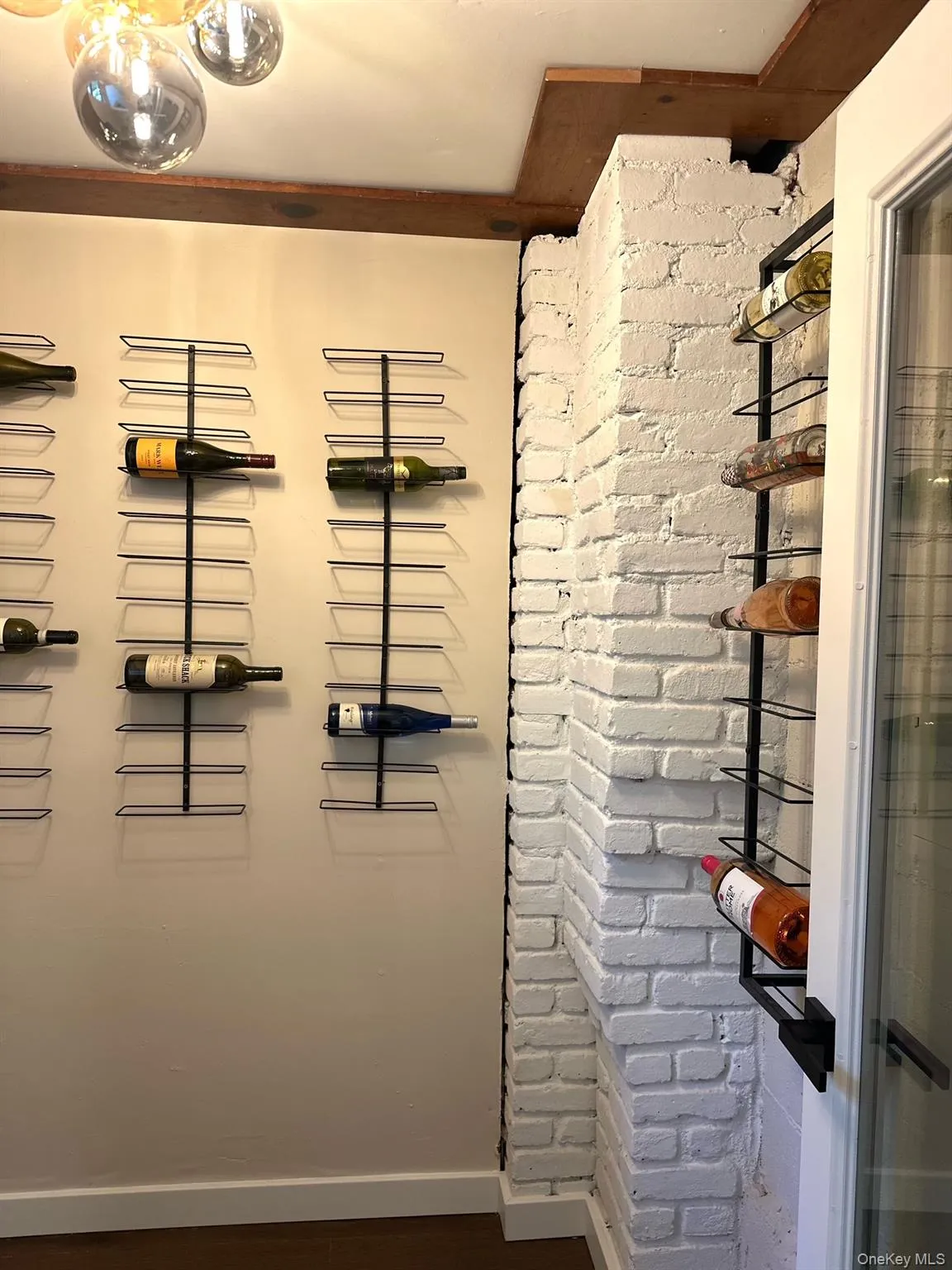 10 Moonedge Road, Huntington, NY, 4 Bedrooms Bedrooms, 9 Rooms Rooms,3 BathroomsBathrooms,Residential,For Rent,Moonedge,0,1059986 10 Moonedge Road, Huntington, NY, 4 Bedrooms Bedrooms, 9 Rooms Rooms,3 BathroomsBathrooms,Residential,For Rent,Moonedge,0,1059986
