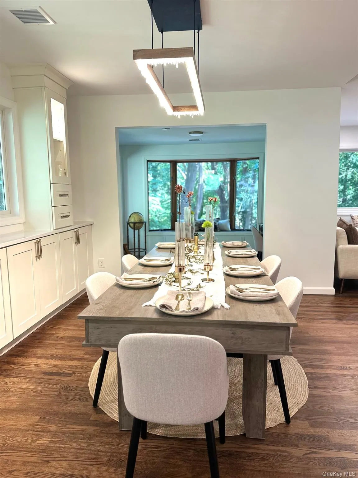 10 Moonedge Road, Huntington, NY, 4 Bedrooms Bedrooms, 9 Rooms Rooms,3 BathroomsBathrooms,Residential,For Rent,Moonedge,0,1059986 10 Moonedge Road, Huntington, NY, 4 Bedrooms Bedrooms, 9 Rooms Rooms,3 BathroomsBathrooms,Residential,For Rent,Moonedge,0,1059986