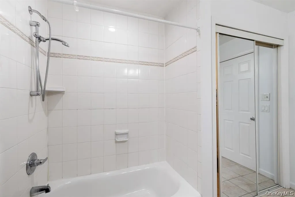 3 Charles Lane, Ramapo, NY, 1 Bedroom Bedrooms, 4 Room Rooms,1 BathroomBathrooms,Residential Lease,For Rent,Charles,0,1059998 3 Charles Lane, Ramapo, NY, 1 Bedroom Bedrooms, 4 Room Rooms,1 BathroomBathrooms,Residential Lease,For Rent,Charles,0,1059998