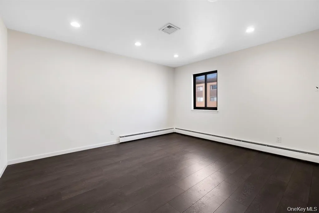 3 Charles Lane, Ramapo, NY, 1 Bedroom Bedrooms, 4 Room Rooms,1 BathroomBathrooms,Residential Lease,For Rent,Charles,0,1059998 3 Charles Lane, Ramapo, NY, 1 Bedroom Bedrooms, 4 Room Rooms,1 BathroomBathrooms,Residential Lease,For Rent,Charles,0,1059998