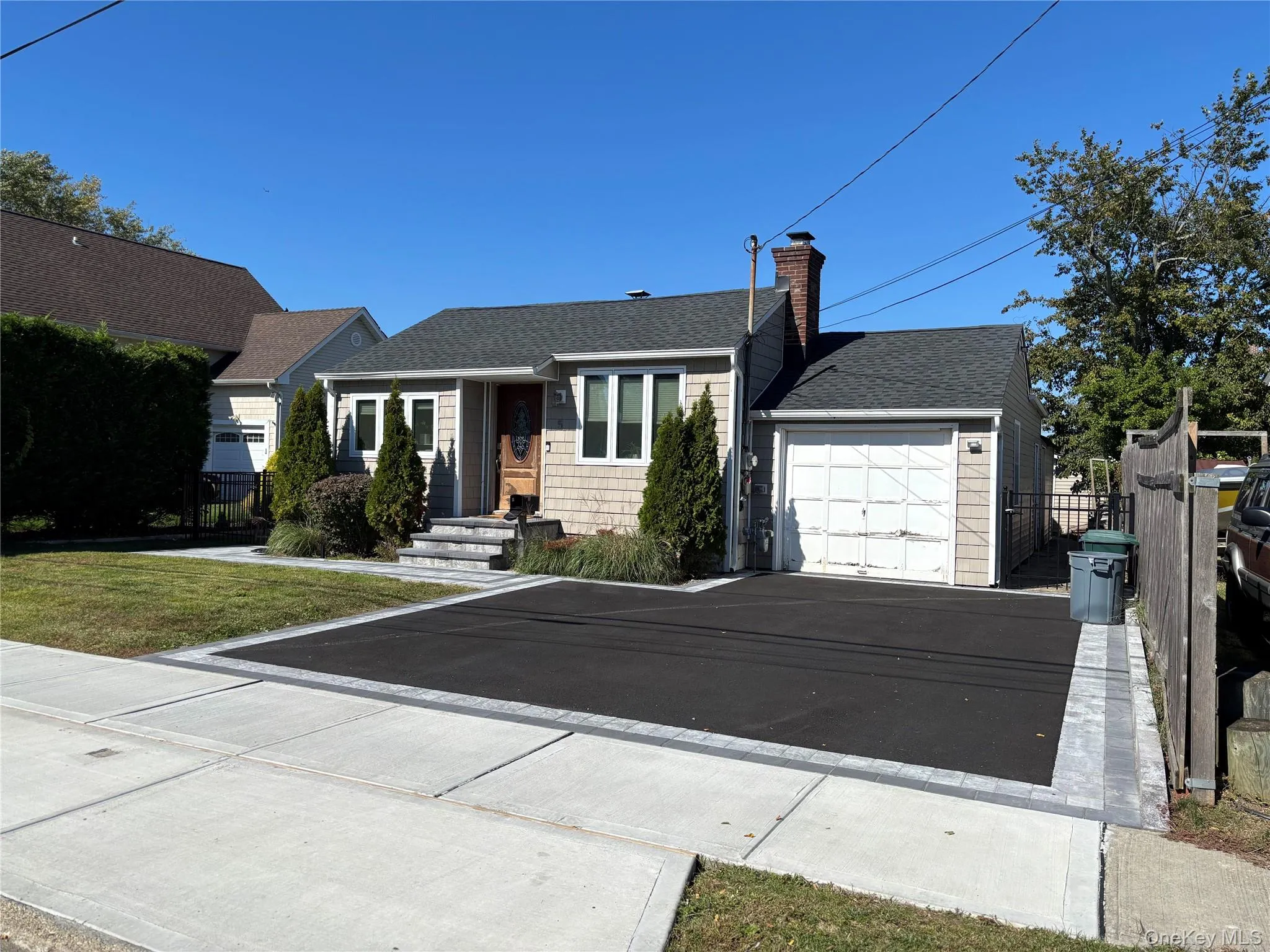 5 Barry Road, Babylon, NY, 3 Bedrooms Bedrooms, 6 Rooms Rooms,2 BathroomsBathrooms,Residential,For Rent,Barry,0,1060000 5 Barry Road, Babylon, NY, 3 Bedrooms Bedrooms, 6 Rooms Rooms,2 BathroomsBathrooms,Residential,For Rent,Barry,0,1060000