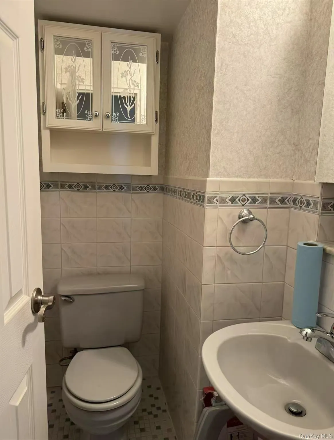 207-20 43rd Ave, New York, NY, 3 Bedrooms Bedrooms, 7 Rooms Rooms,1 BathroomBathrooms,Residential,For Rent,43rd Ave,0,1060013 207-20 43rd Ave, New York, NY, 3 Bedrooms Bedrooms, 7 Rooms Rooms,1 BathroomBathrooms,Residential,For Rent,43rd Ave,0,1060013