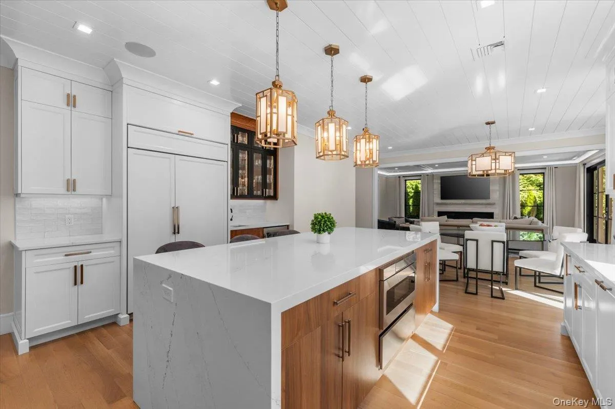 264 Northwoods Road, North Hempstead, NY, 5 Bedrooms Bedrooms, 10 Rooms Rooms,5 BathroomsBathrooms,Residential,For Rent,Northwoods,0,1060020 264 Northwoods Road, North Hempstead, NY, 5 Bedrooms Bedrooms, 10 Rooms Rooms,5 BathroomsBathrooms,Residential,For Rent,Northwoods,0,1060020