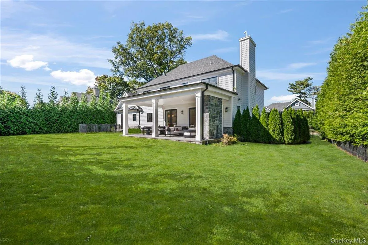 264 Northwoods Road, North Hempstead, NY, 5 Bedrooms Bedrooms, 10 Rooms Rooms,5 BathroomsBathrooms,Residential,For Rent,Northwoods,0,1060020 264 Northwoods Road, North Hempstead, NY, 5 Bedrooms Bedrooms, 10 Rooms Rooms,5 BathroomsBathrooms,Residential,For Rent,Northwoods,0,1060020