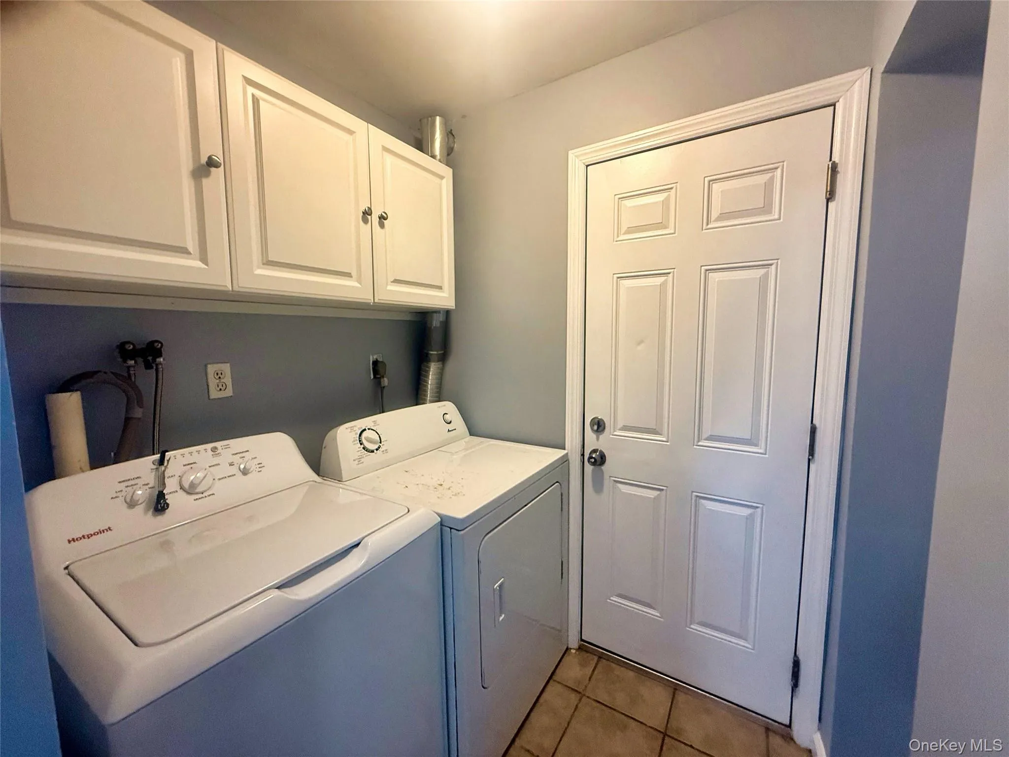 109 15, Babylon, NY, 1 Bedroom Bedrooms, 4 Room Rooms,Residential Lease,For Rent,15,0,1060021 109 15, Babylon, NY, 1 Bedroom Bedrooms, 4 Room Rooms,Residential Lease,For Rent,15,0,1060021