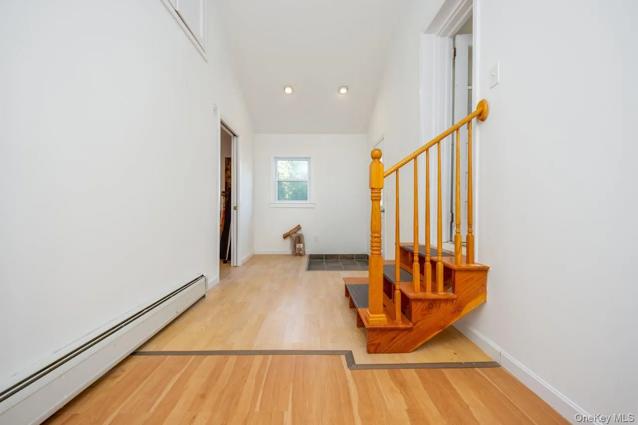 8 Deforest Avenue, Clarkstown, NY, 3 Bedrooms Bedrooms, 6 Rooms Rooms,2 BathroomsBathrooms,Residential,For Rent,Deforest,0,1060022 8 Deforest Avenue, Clarkstown, NY, 3 Bedrooms Bedrooms, 6 Rooms Rooms,2 BathroomsBathrooms,Residential,For Rent,Deforest,0,1060022