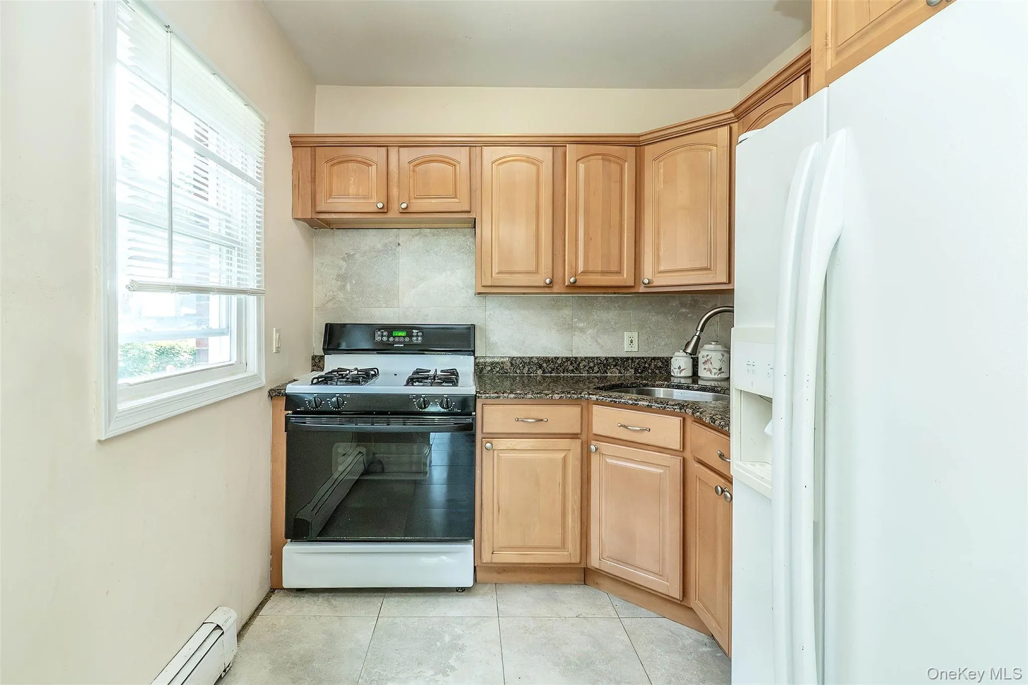 75 Frost Pond Road, Glen Cove, NY, 2 Bedroom Bedrooms, 6 Room Rooms,1 BathroomBathrooms,Residential Lease,For Rent,Frost Pond,0,1060026 75 Frost Pond Road, Glen Cove, NY, 2 Bedroom Bedrooms, 6 Room Rooms,1 BathroomBathrooms,Residential Lease,For Rent,Frost Pond,0,1060026