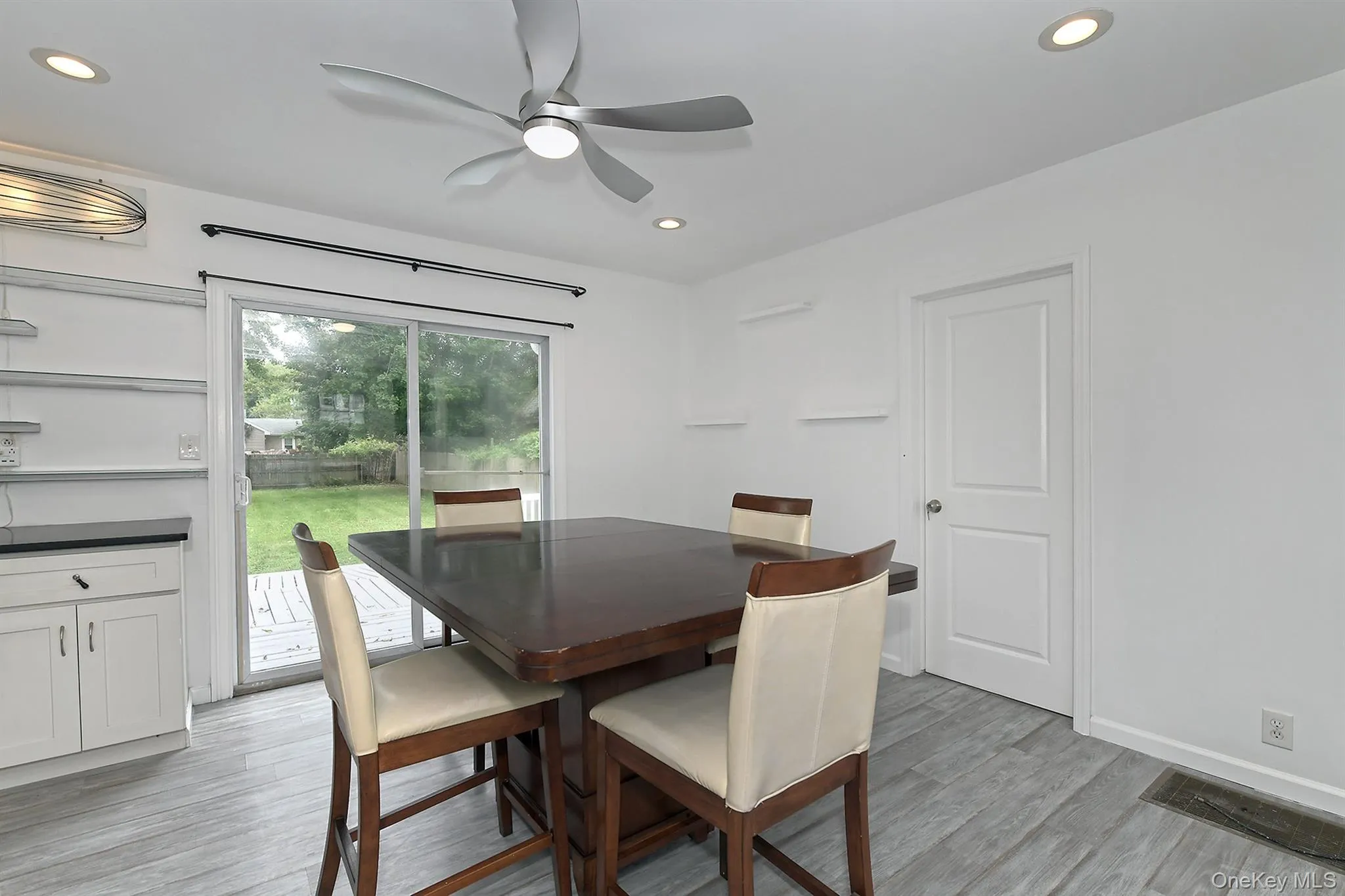 167 Rider Avenue, Brookhaven, NY, 4 Bedrooms Bedrooms, 8 Rooms Rooms,2 BathroomsBathrooms,Residential,For Rent,Rider,0,1060027 167 Rider Avenue, Brookhaven, NY, 4 Bedrooms Bedrooms, 8 Rooms Rooms,2 BathroomsBathrooms,Residential,For Rent,Rider,0,1060027