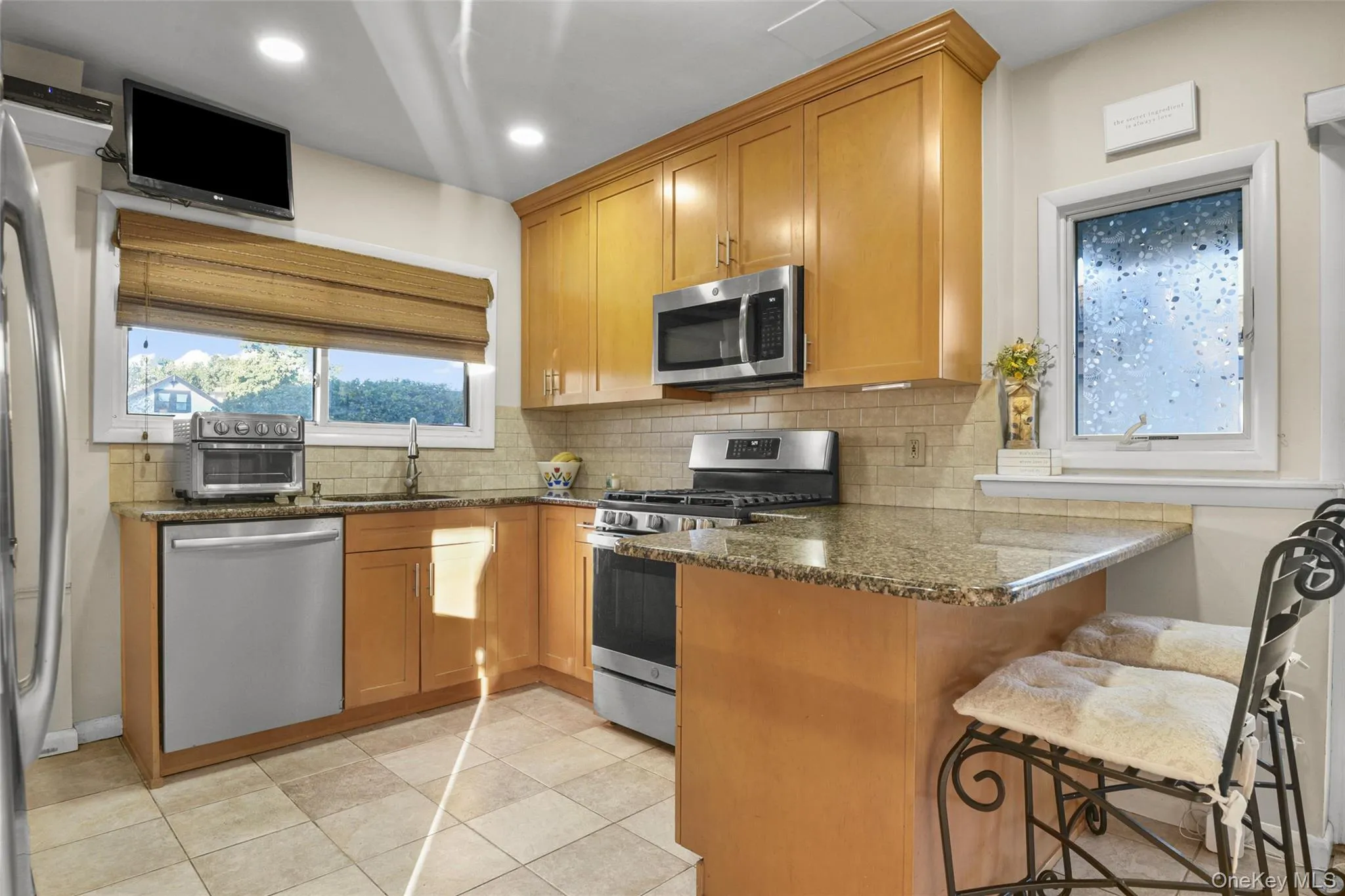 20 Alida Street, Yonkers, NY, 3 Bedrooms Bedrooms, 7 Rooms Rooms,1 BathroomBathrooms,Residential,For Rent,Alida,0,1060043 20 Alida Street, Yonkers, NY, 3 Bedrooms Bedrooms, 7 Rooms Rooms,1 BathroomBathrooms,Residential,For Rent,Alida,0,1060043