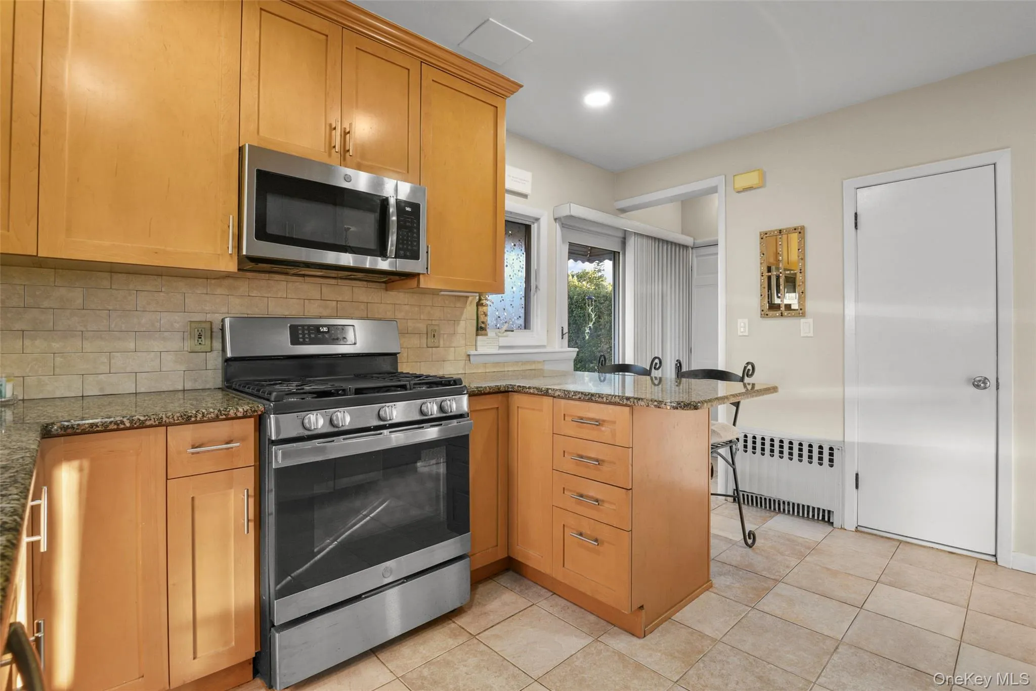 20 Alida Street, Yonkers, NY, 3 Bedrooms Bedrooms, 7 Rooms Rooms,1 BathroomBathrooms,Residential,For Rent,Alida,0,1060043 20 Alida Street, Yonkers, NY, 3 Bedrooms Bedrooms, 7 Rooms Rooms,1 BathroomBathrooms,Residential,For Rent,Alida,0,1060043