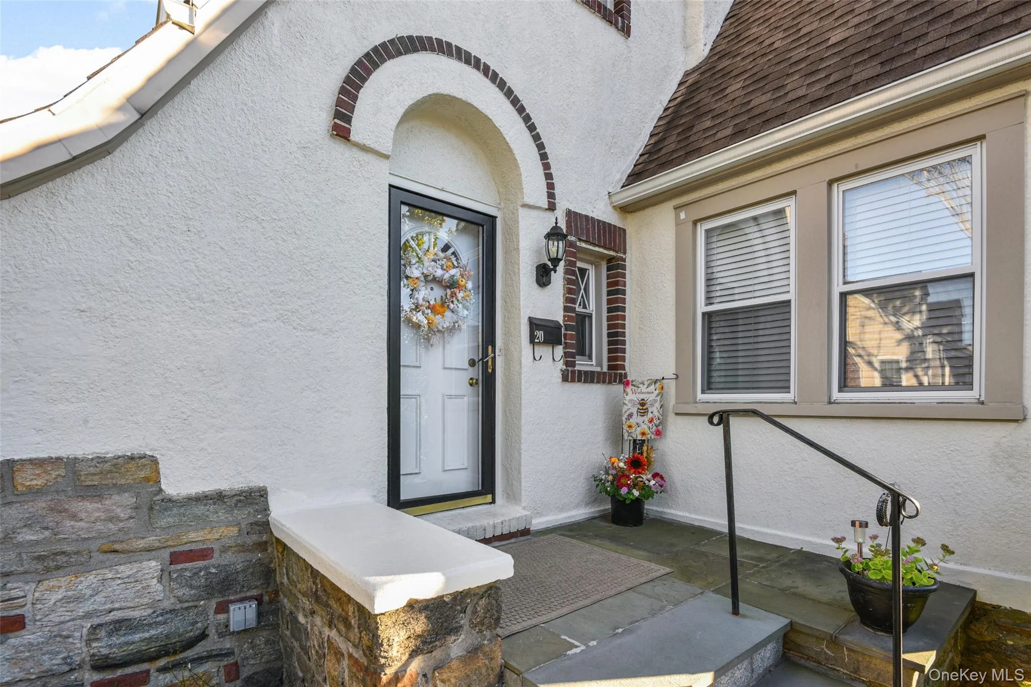 20 Alida Street, Yonkers, NY, 3 Bedrooms Bedrooms, 7 Rooms Rooms,1 BathroomBathrooms,Residential,For Rent,Alida,0,1060043 20 Alida Street, Yonkers, NY, 3 Bedrooms Bedrooms, 7 Rooms Rooms,1 BathroomBathrooms,Residential,For Rent,Alida,0,1060043