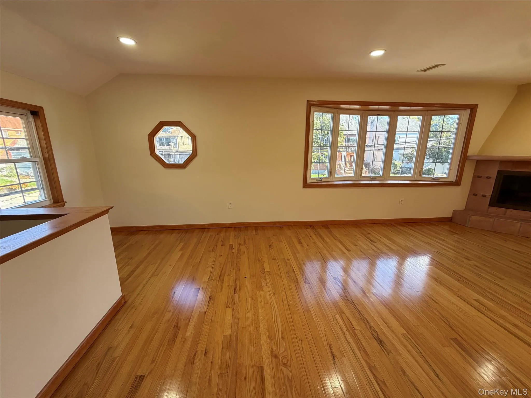245-47 60th Little Neck Avenue, New York, NY, 3 Bedroom Bedrooms, 8 Room Rooms,2 BathroomBathrooms,Residential Lease,For Rent,Little Neck,0,1060046 245-47 60th Little Neck Avenue, New York, NY, 3 Bedroom Bedrooms, 8 Room Rooms,2 BathroomBathrooms,Residential Lease,For Rent,Little Neck,0,1060046