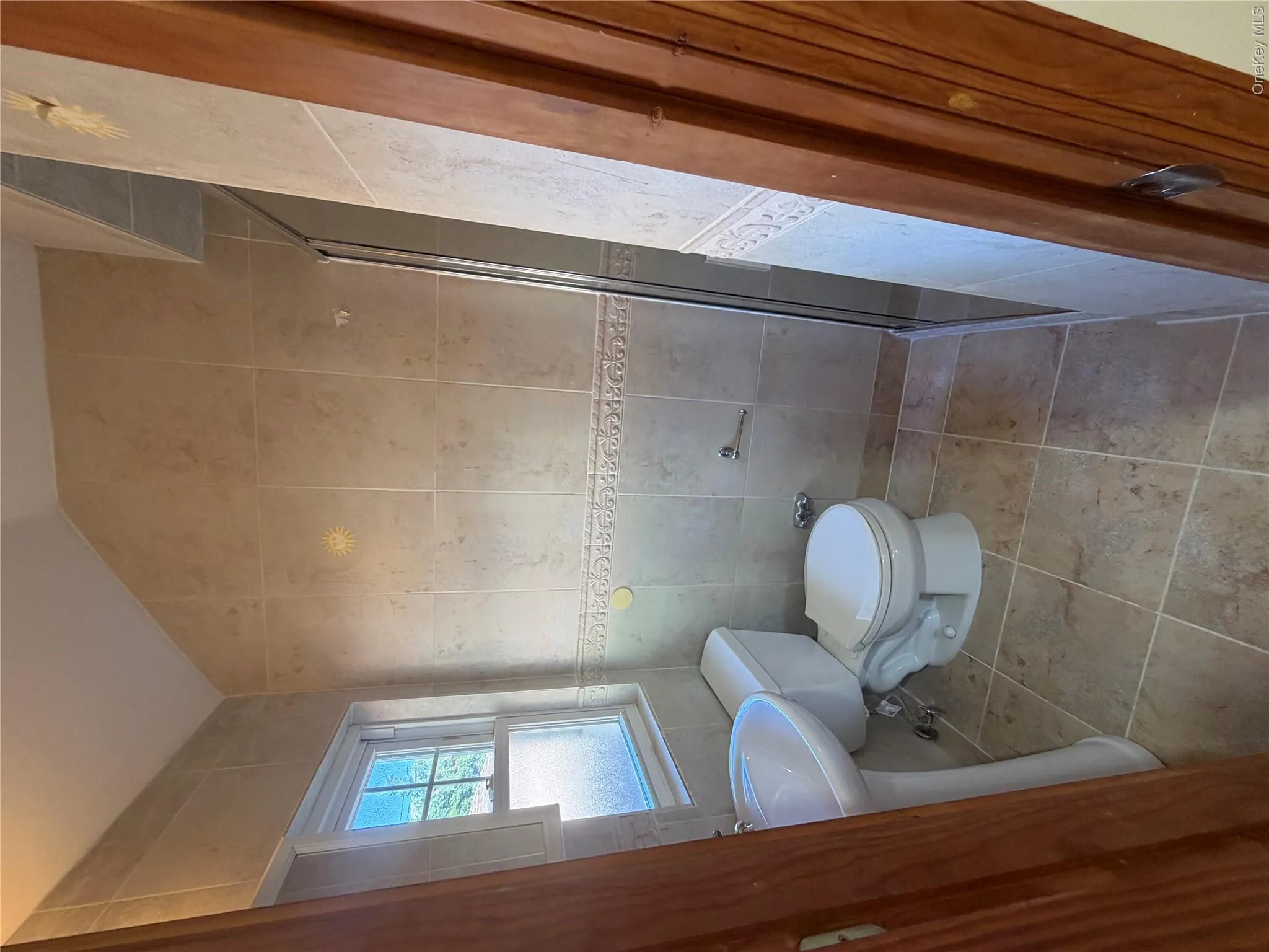 245-47 60th Little Neck Avenue, New York, NY, 3 Bedroom Bedrooms, 8 Room Rooms,2 BathroomBathrooms,Residential Lease,For Rent,Little Neck,0,1060046 245-47 60th Little Neck Avenue, New York, NY, 3 Bedroom Bedrooms, 8 Room Rooms,2 BathroomBathrooms,Residential Lease,For Rent,Little Neck,0,1060046